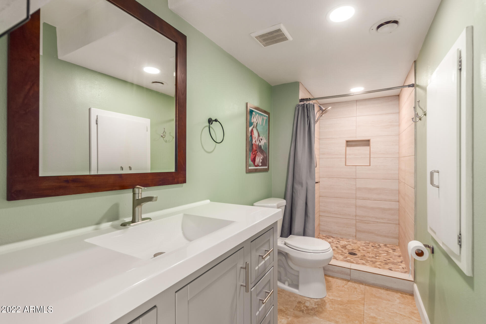 8135 N CENTRAL Avenue # 9