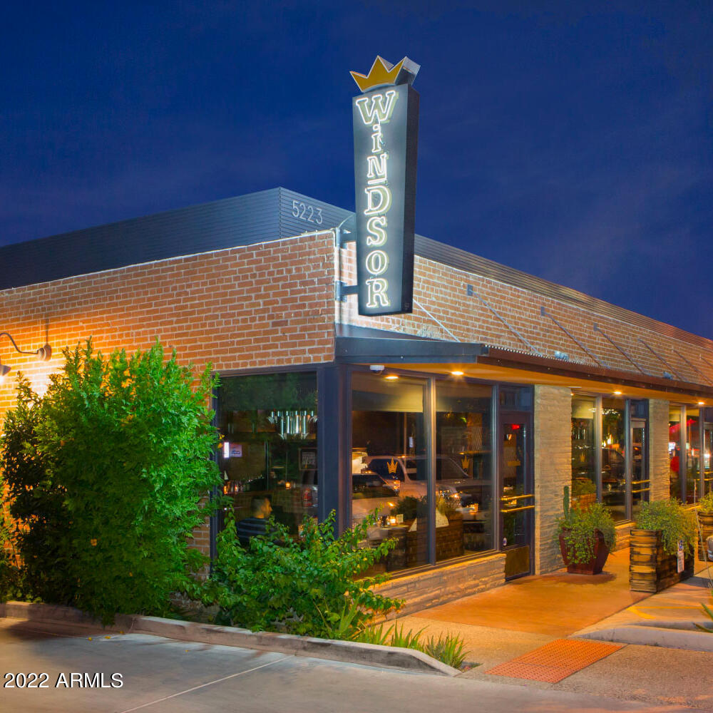 8135 N CENTRAL Avenue # 9