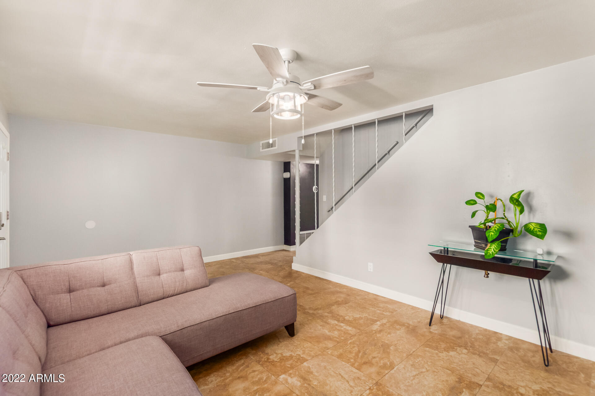 8135 N CENTRAL Avenue # 9
