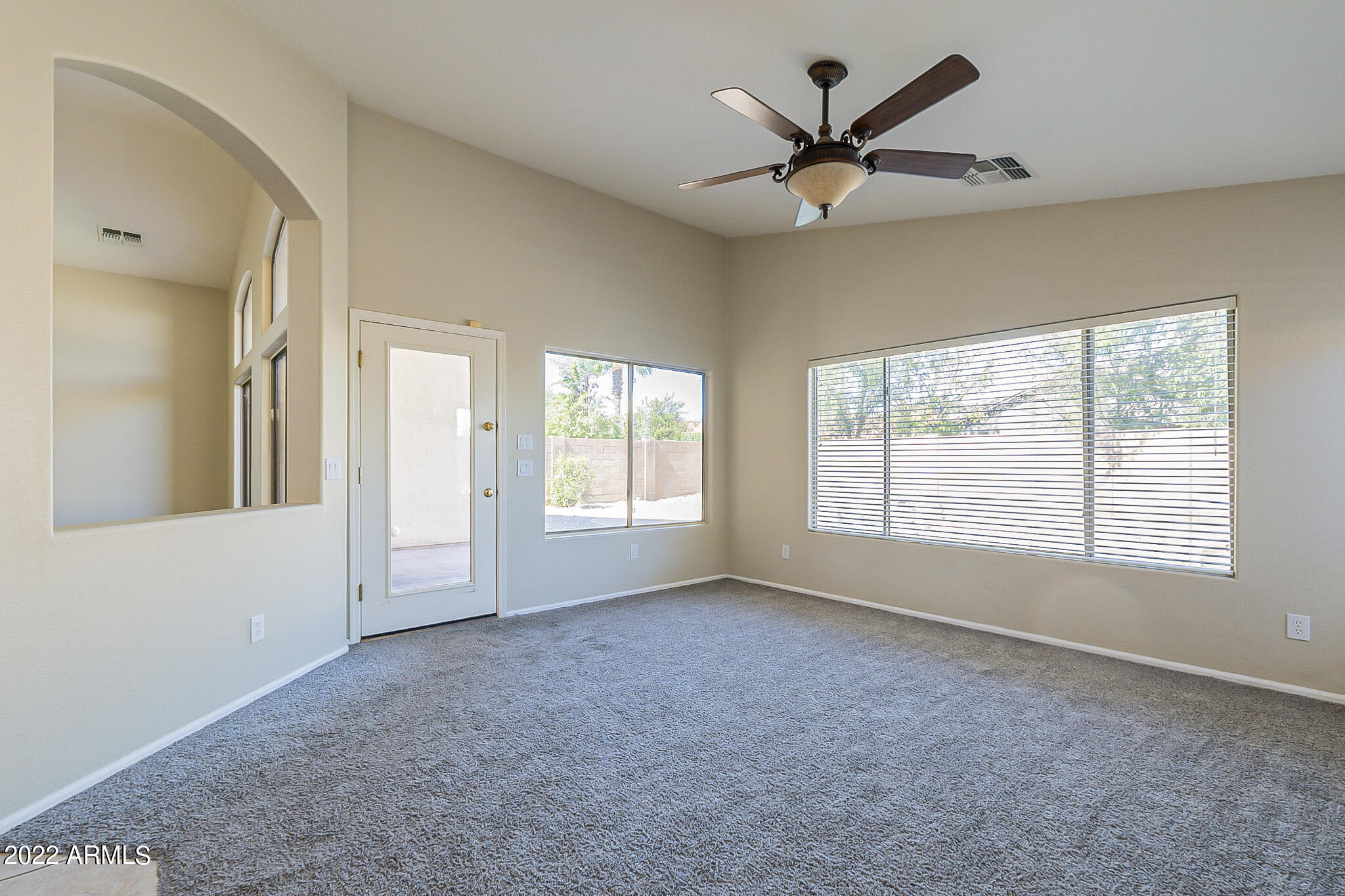 490 E CLAIRIDGE Drive