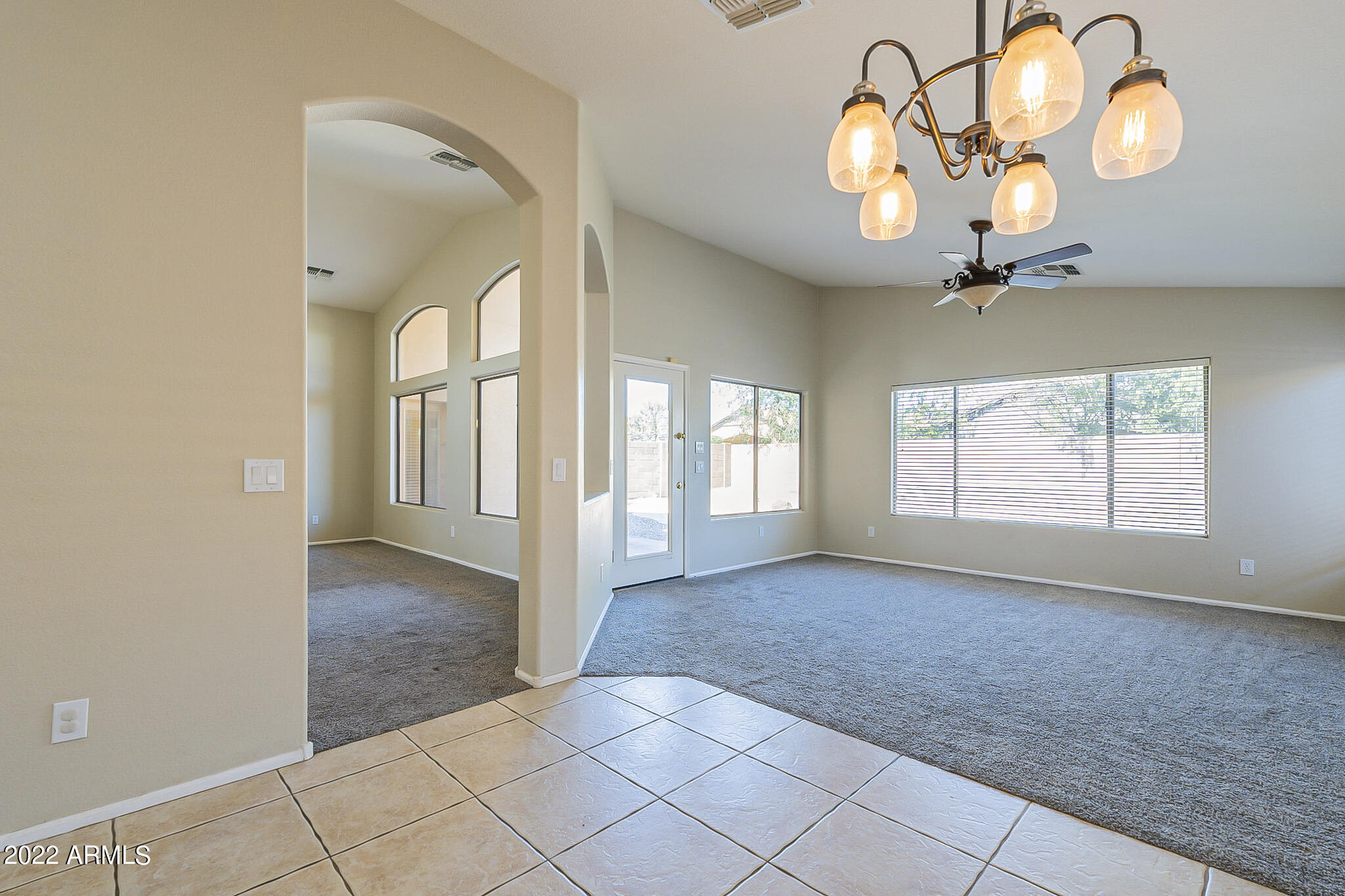 490 E CLAIRIDGE Drive
