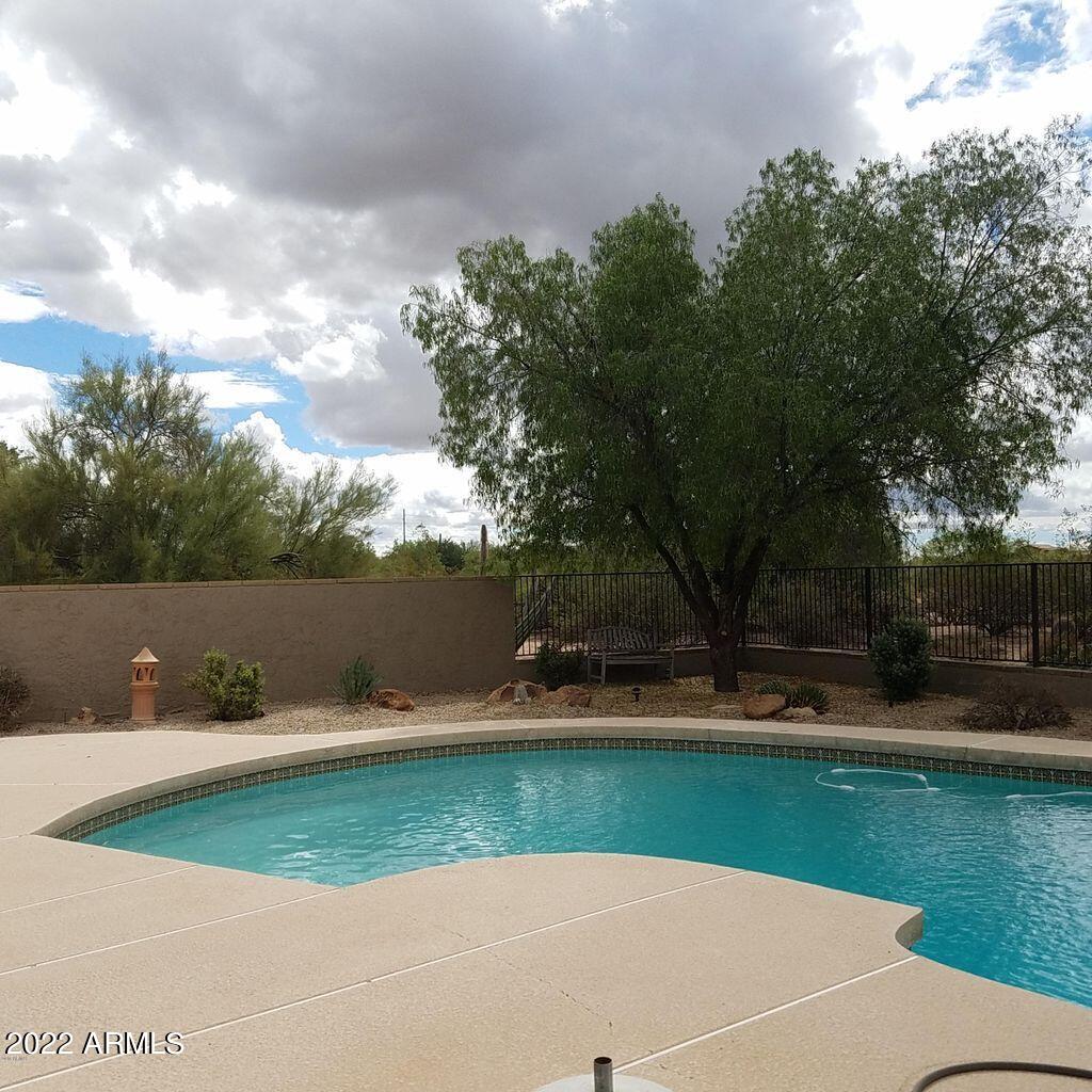5505 E SKINNER Drive