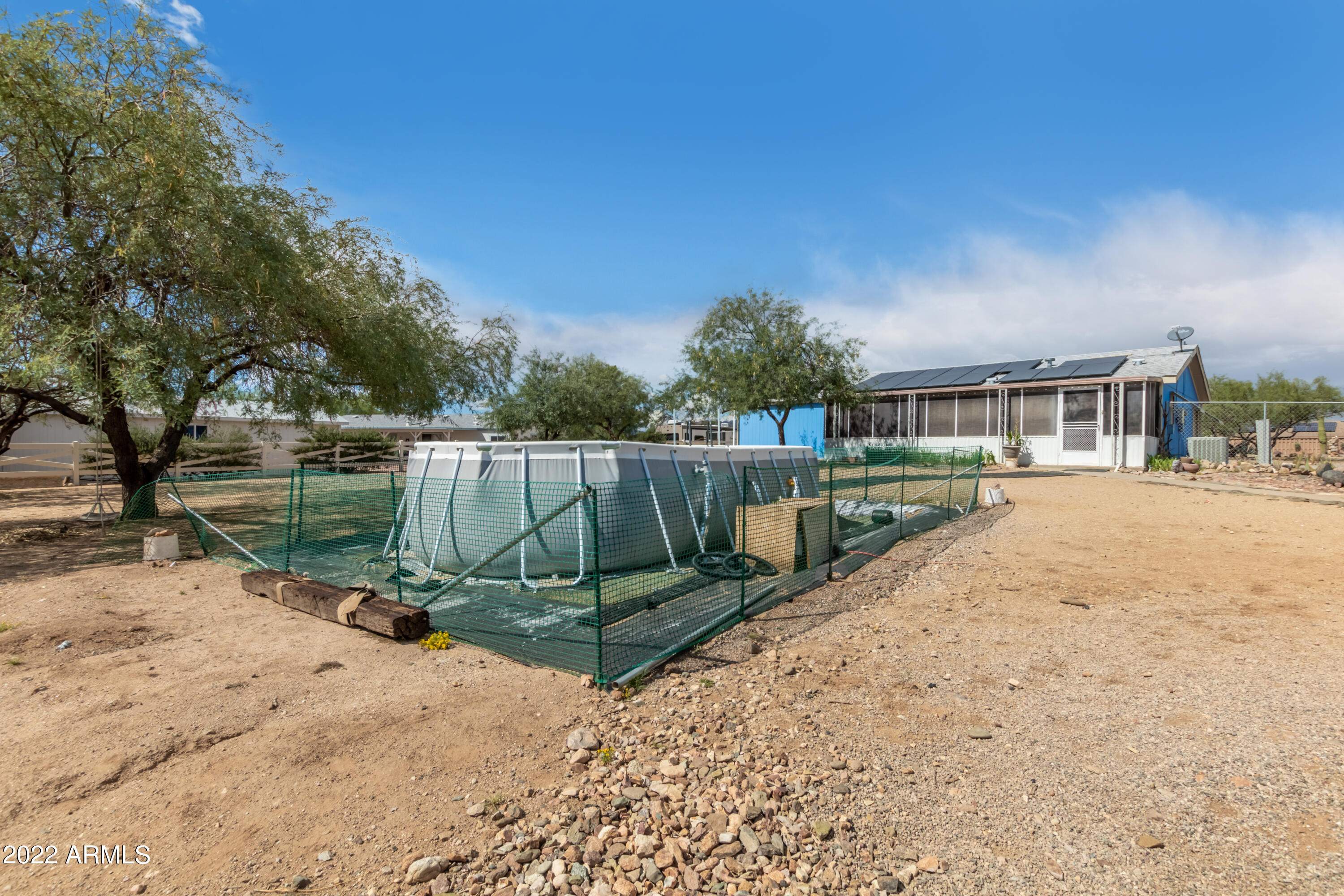 23237 W STAGHORN Lane