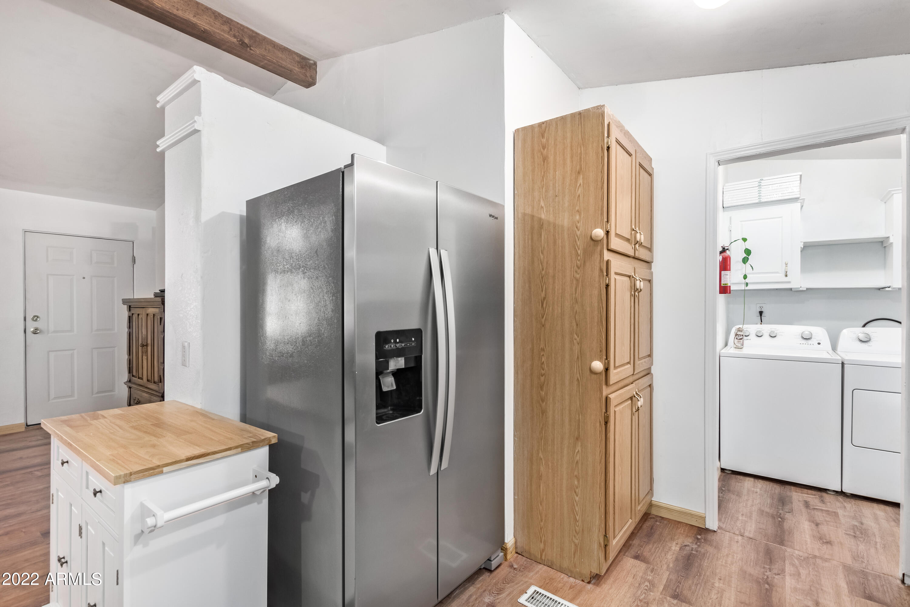 23237 W STAGHORN Lane