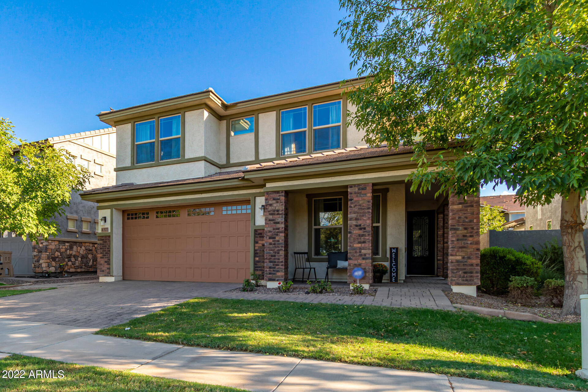 4377 E AMBER Lane