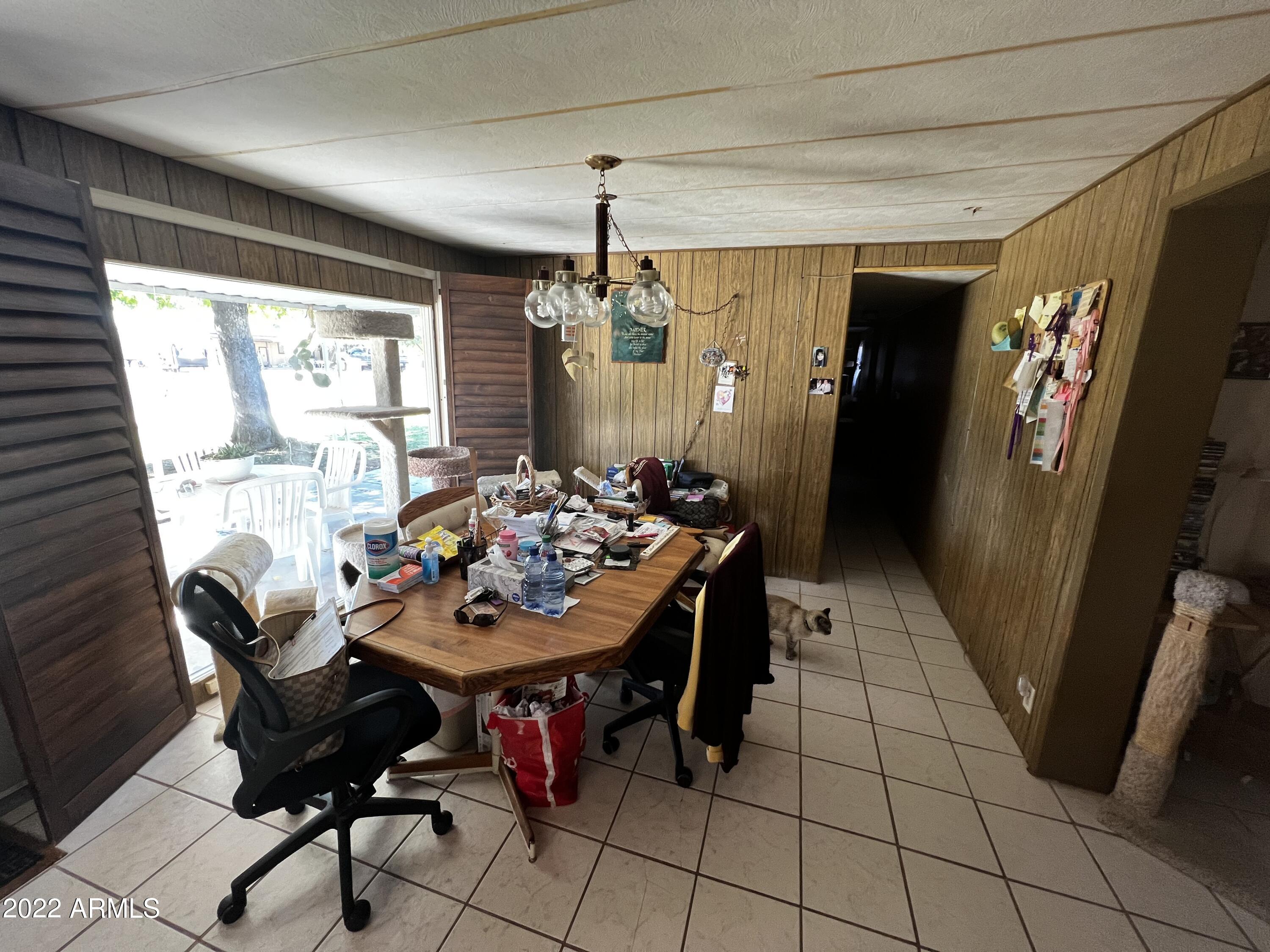2814 E ESCUDA Road