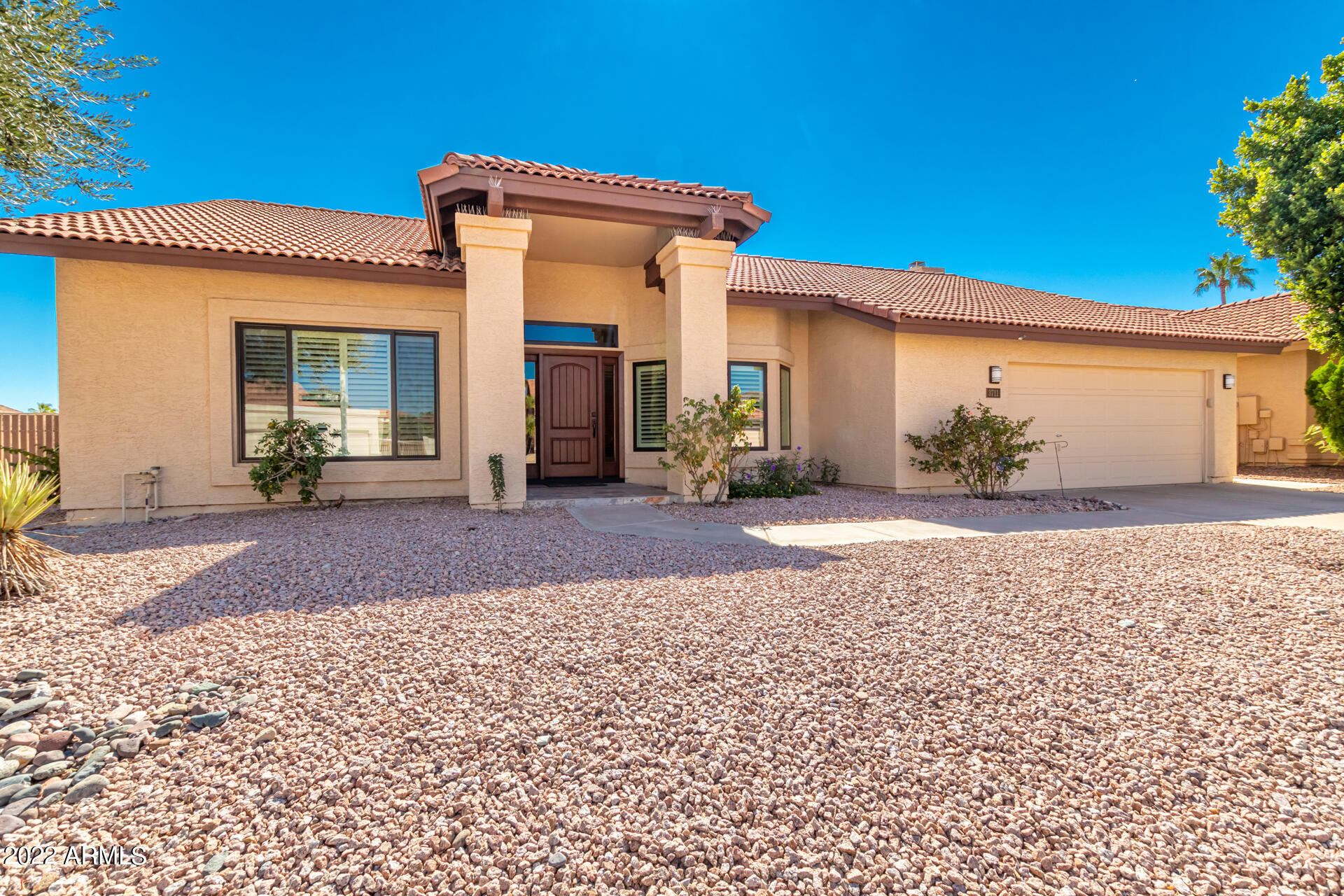 3711 E GOLDFINCH GATE Lane