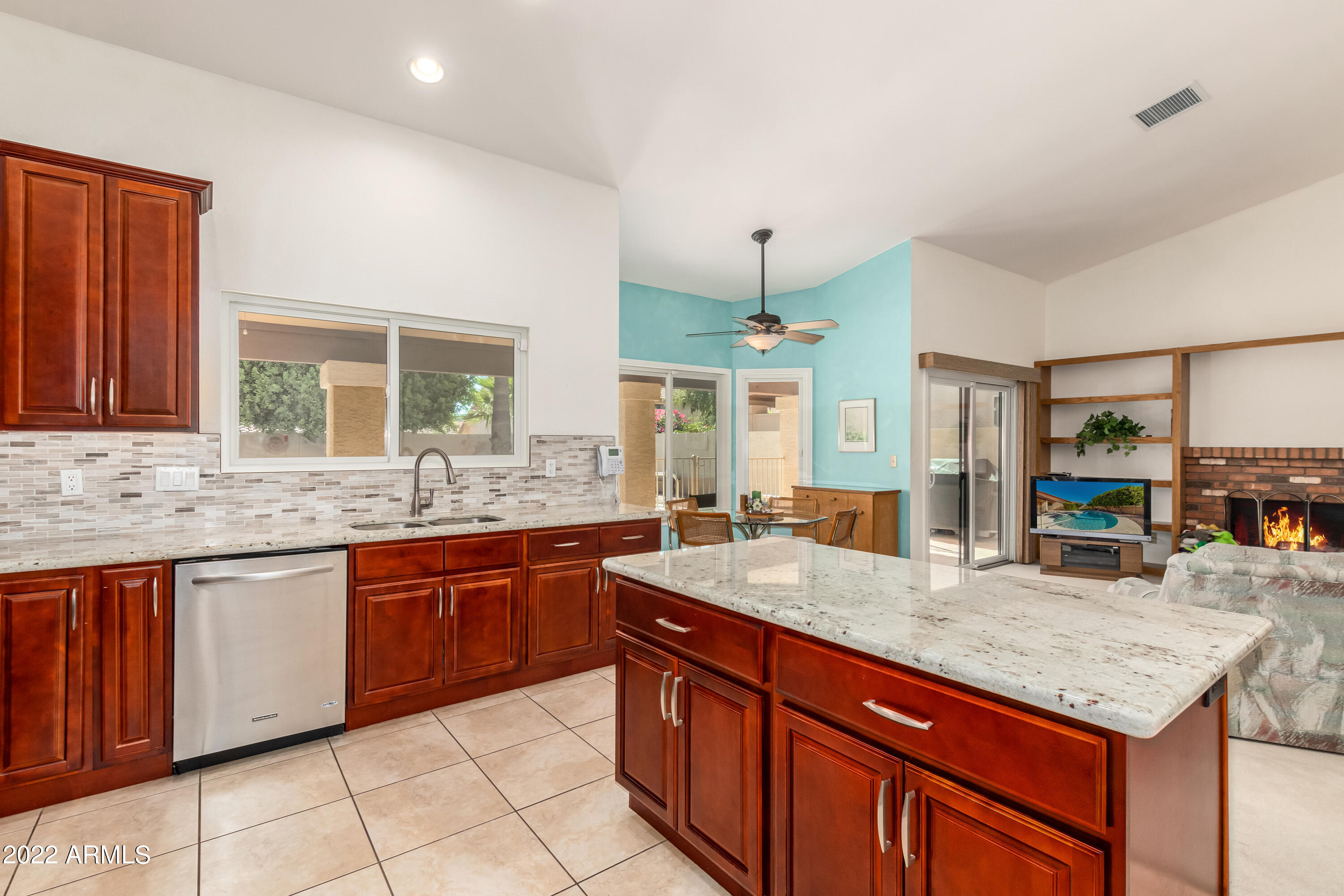 3711 E GOLDFINCH GATE Lane