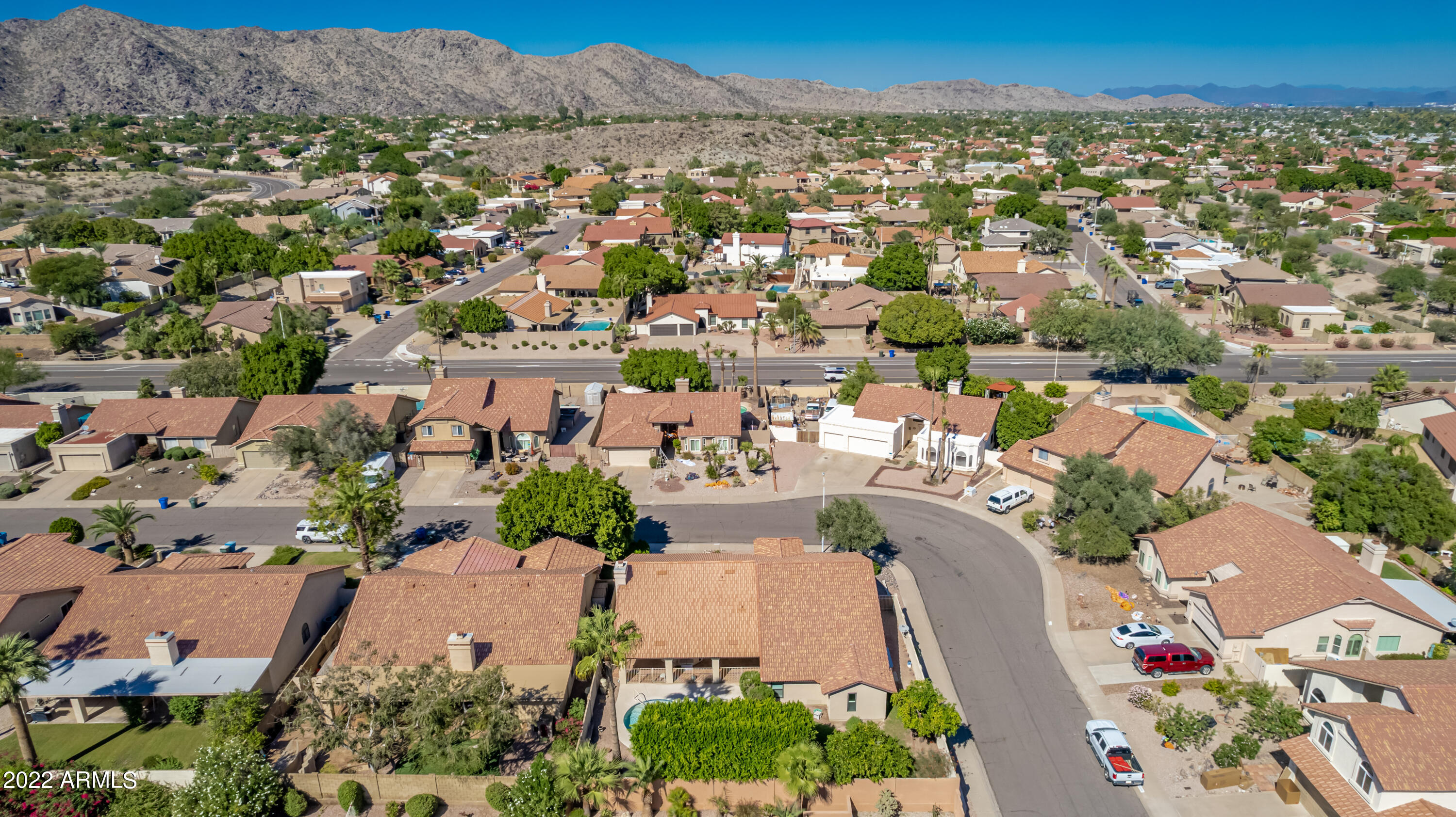 3711 E GOLDFINCH GATE Lane
