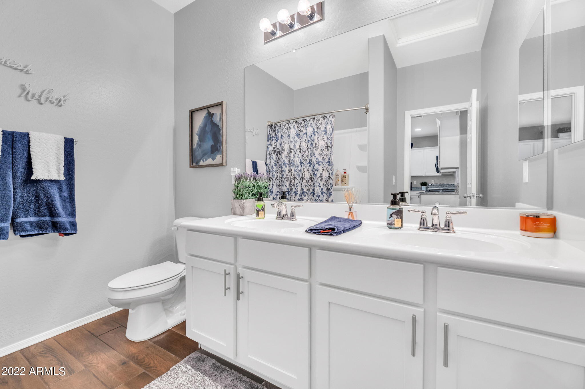 6212 W ORCHID Lane