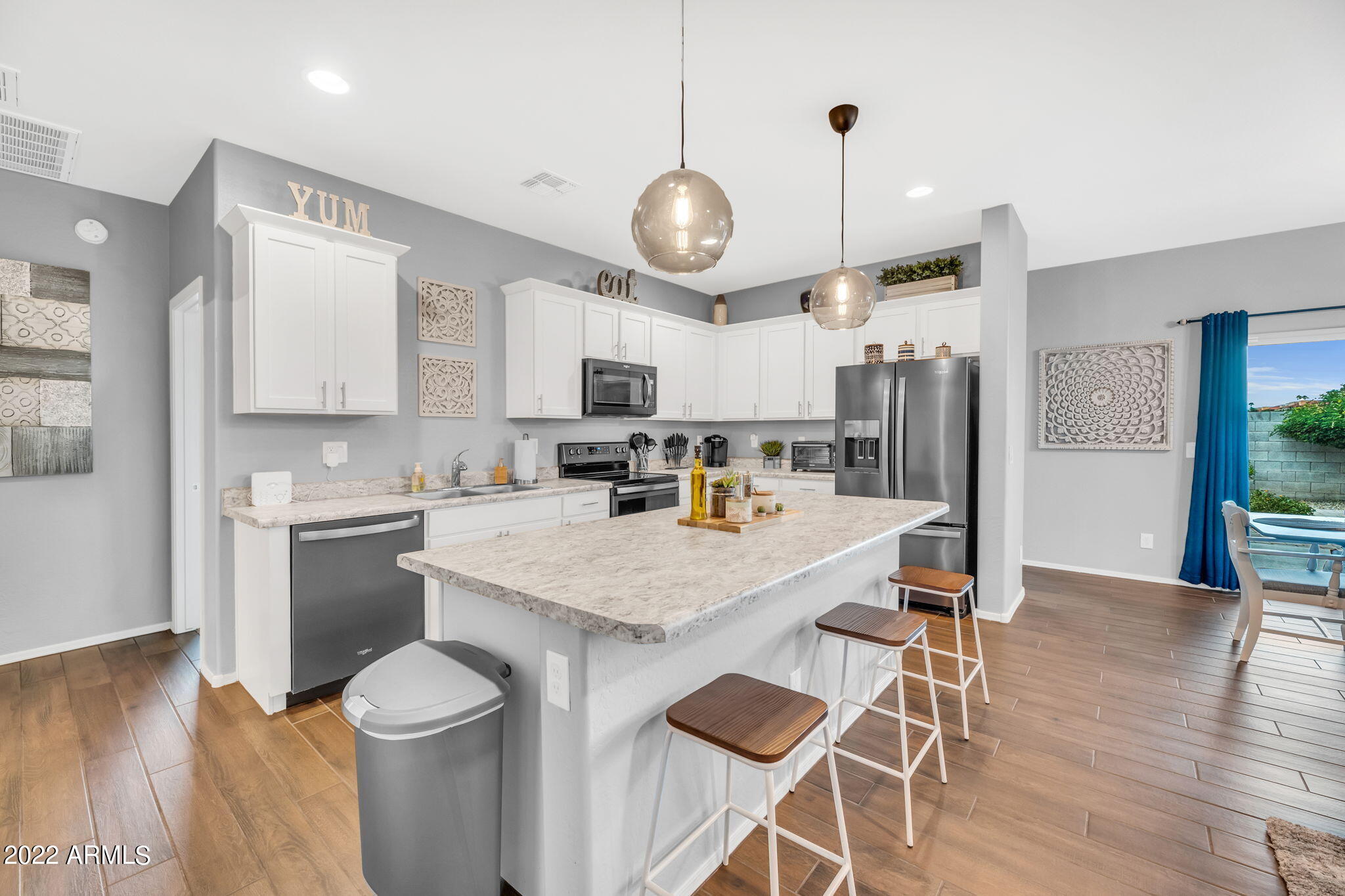 6212 W ORCHID Lane