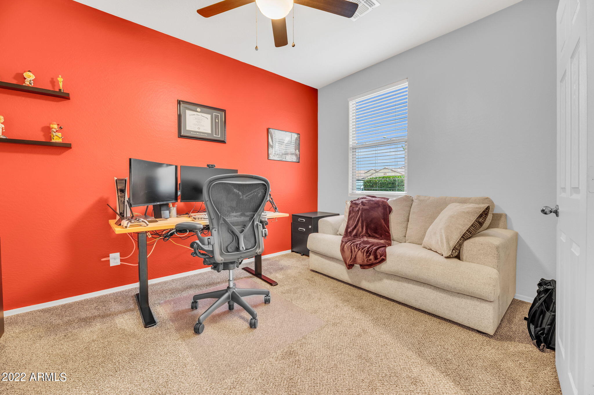 6212 W ORCHID Lane
