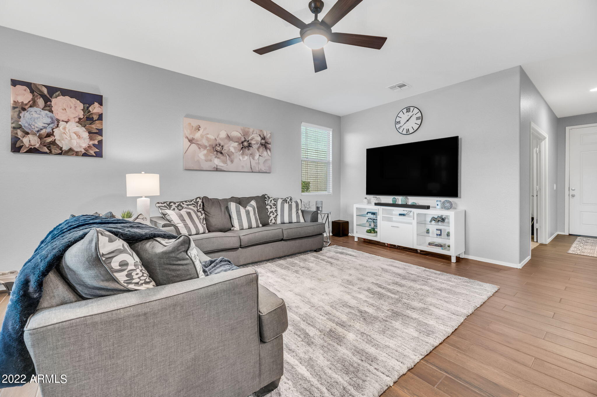 6212 W ORCHID Lane