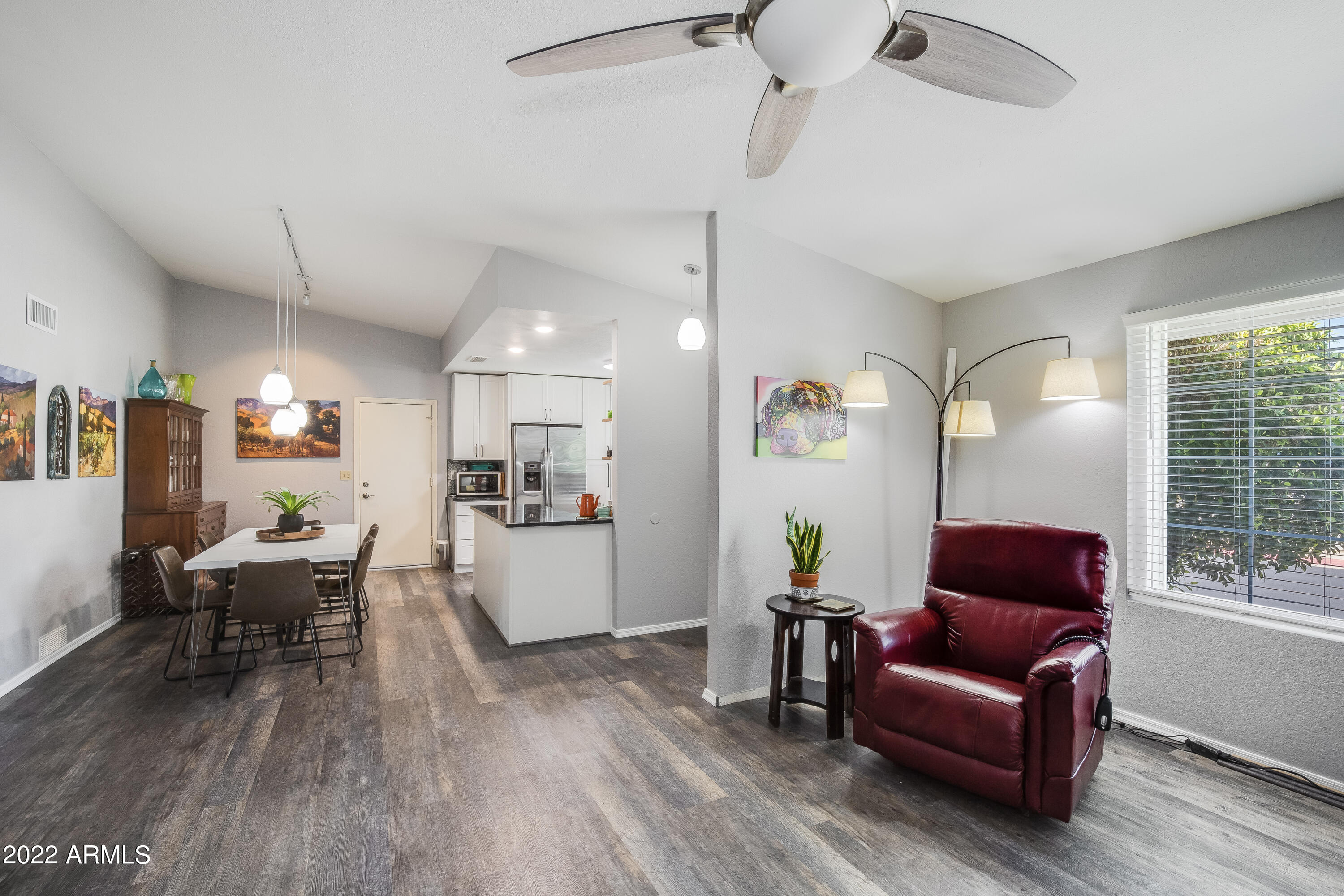 17215 N 2ND Place