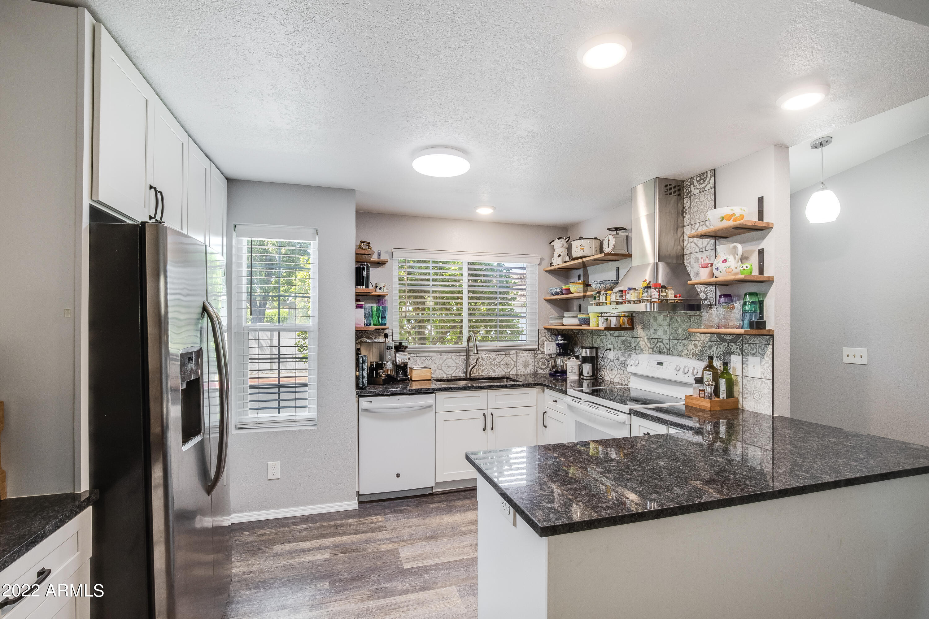 17215 N 2ND Place
