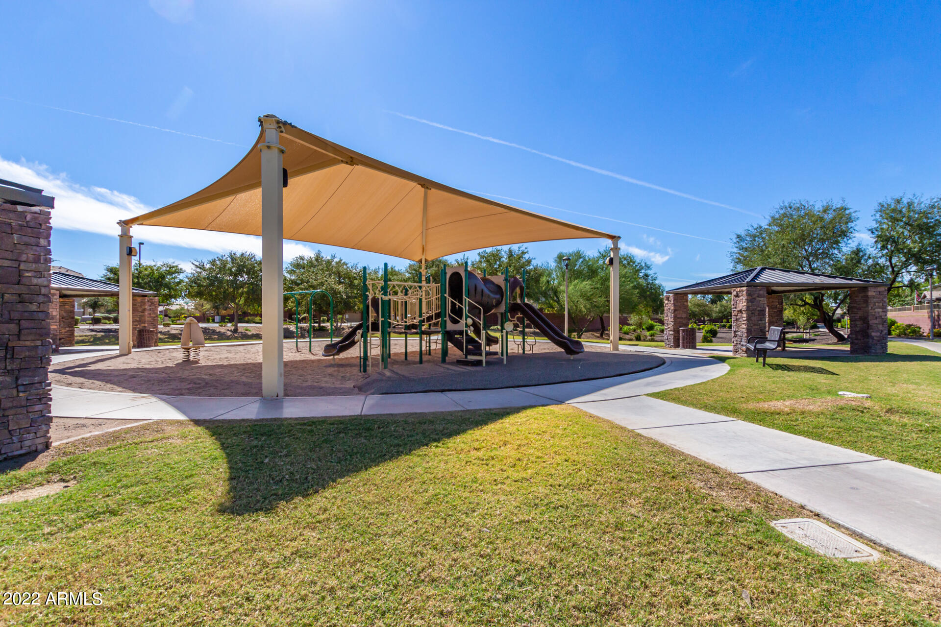 3438 E MICHELLE Way