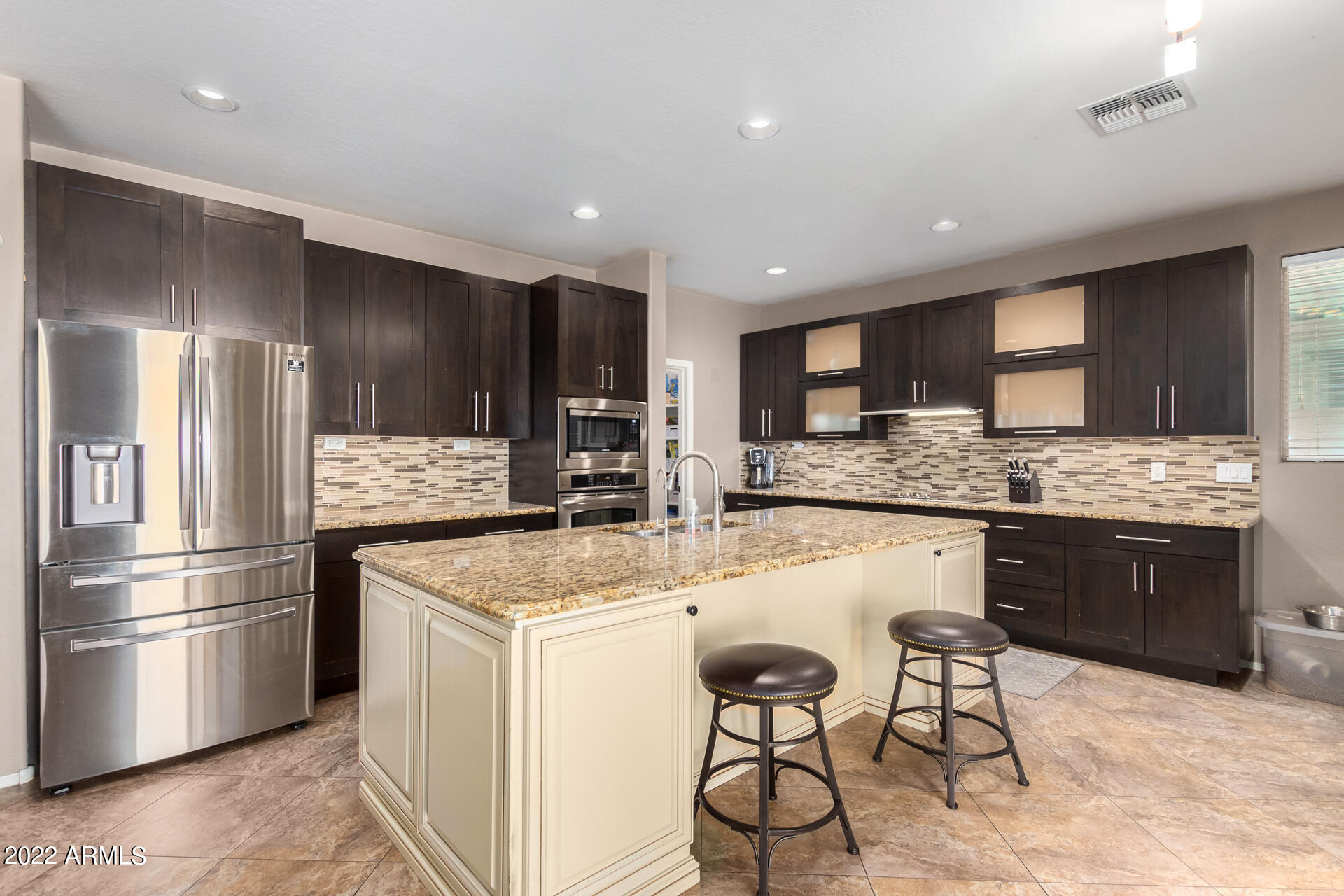 3438 E MICHELLE Way