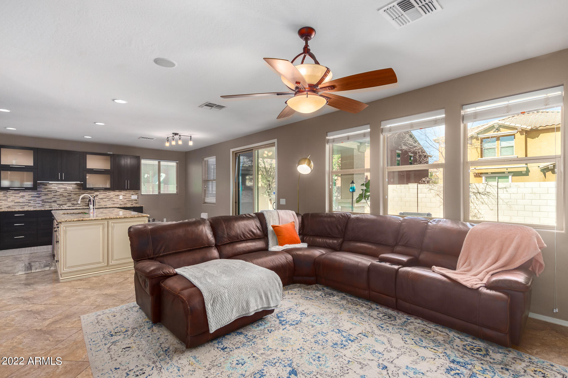 3438 E MICHELLE Way