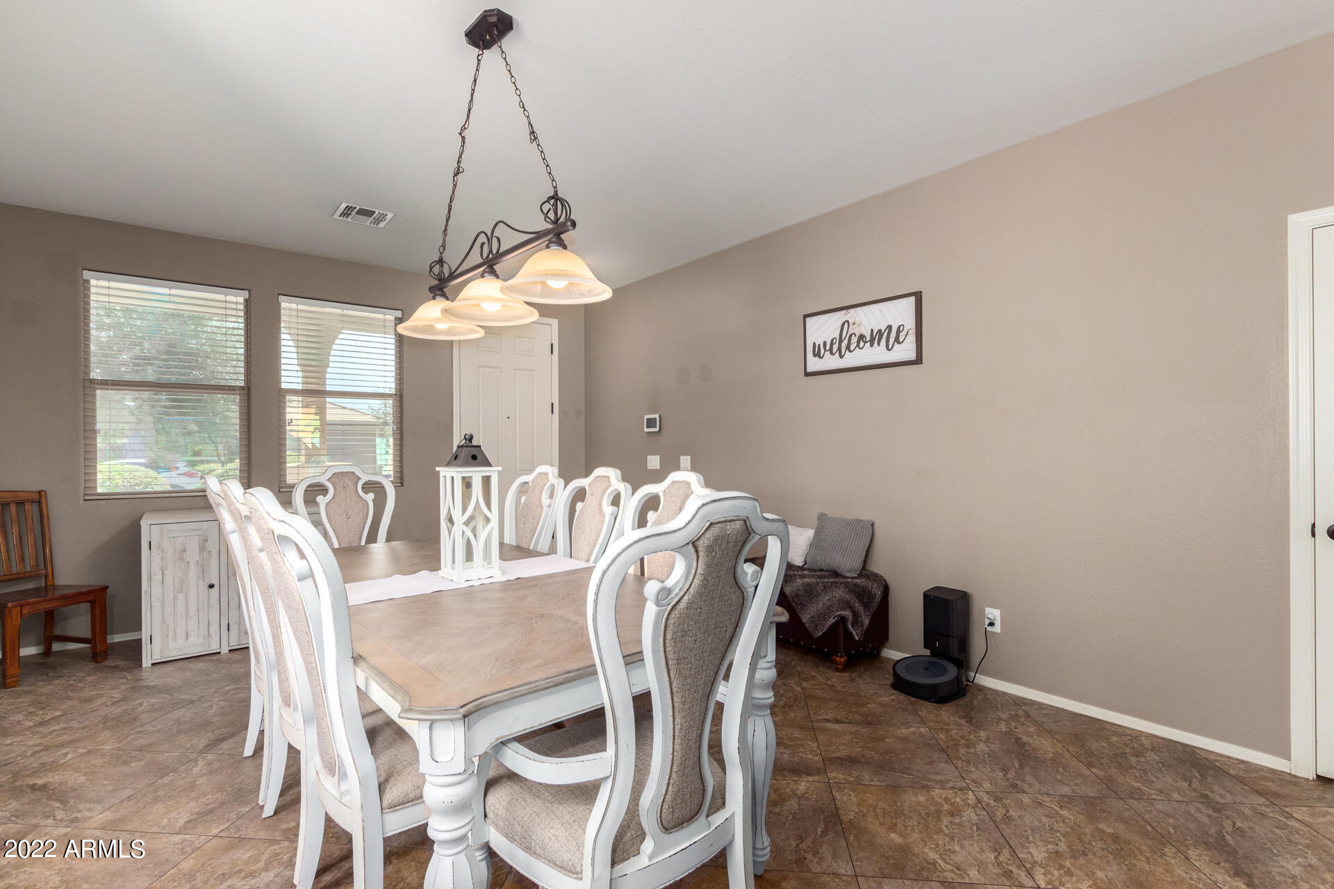3438 E MICHELLE Way