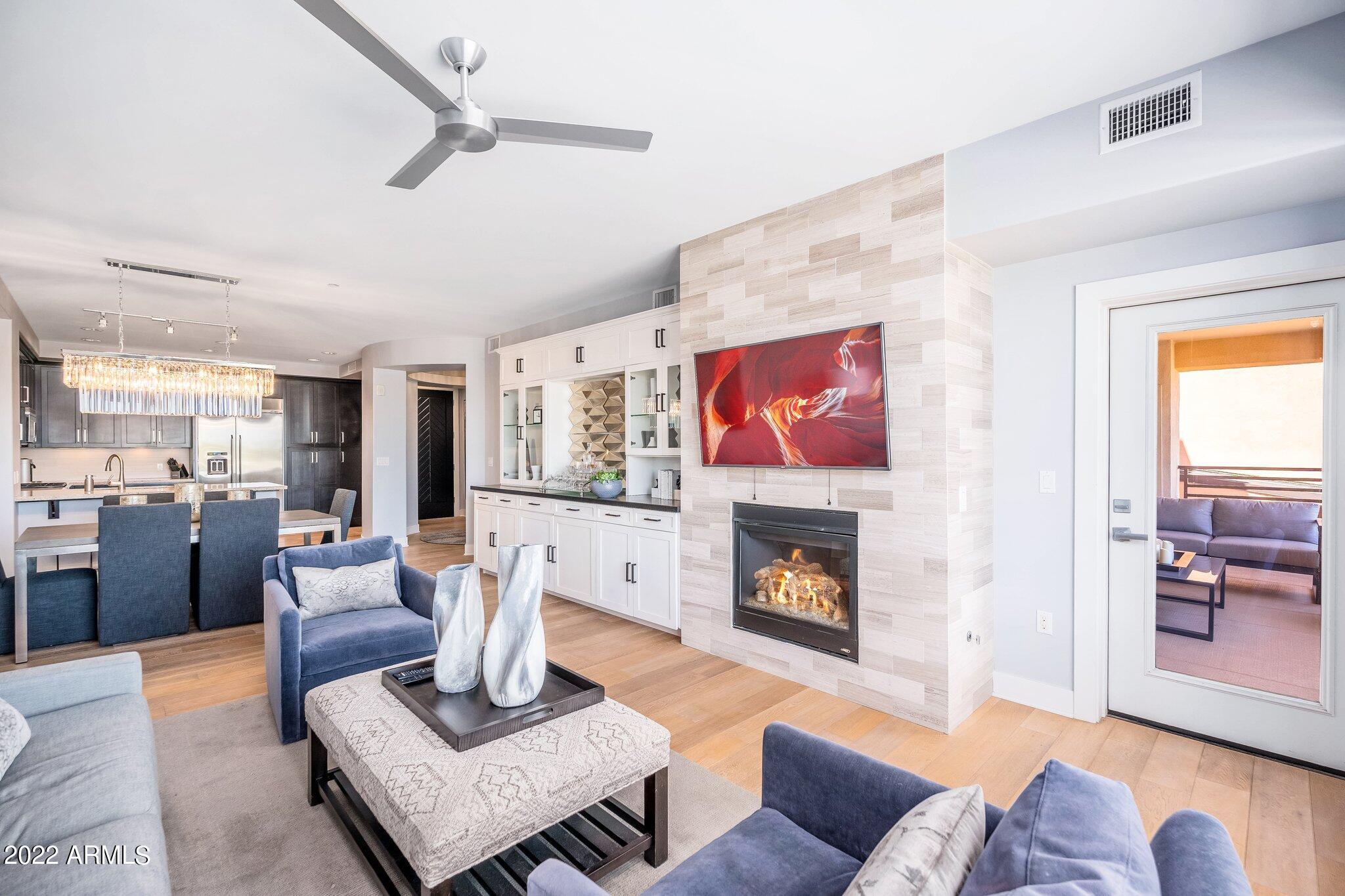 4805 N WOODMERE FAIRWAY -- # 2004