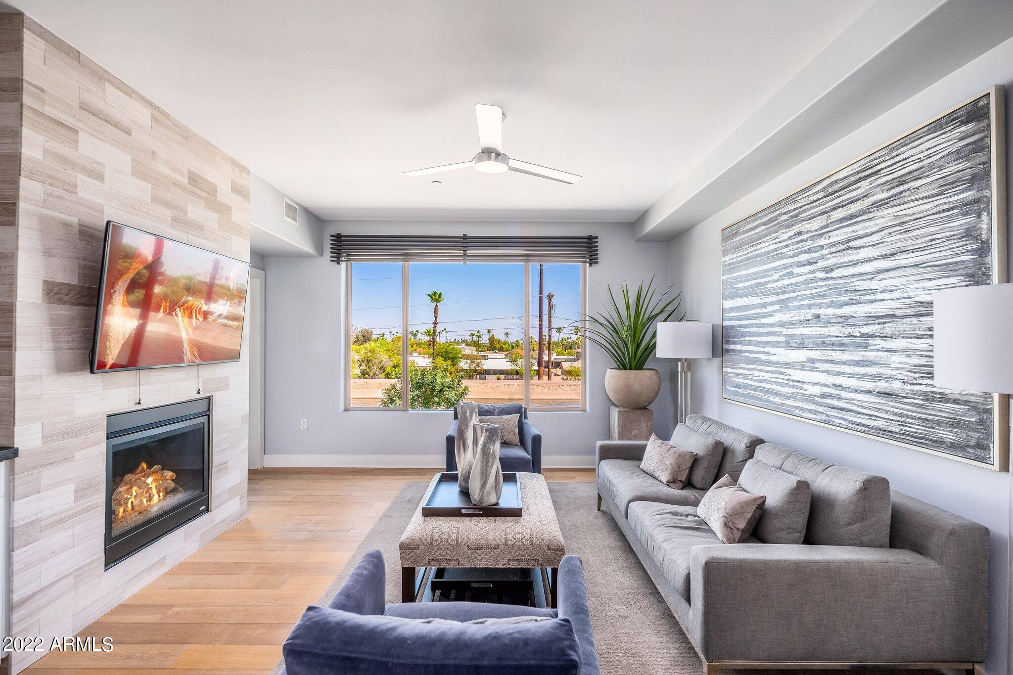 4805 N WOODMERE FAIRWAY -- # 2004