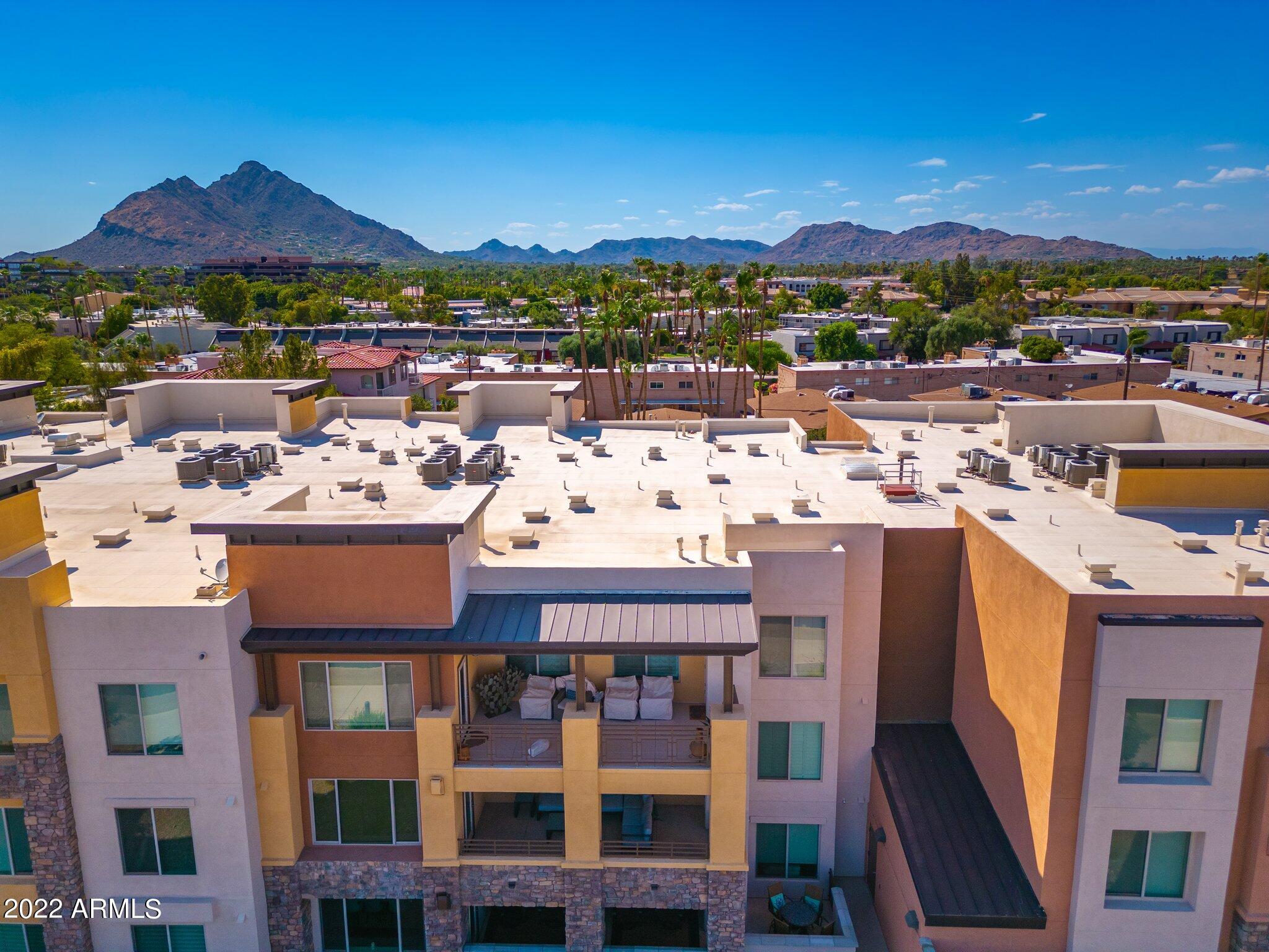 4805 N WOODMERE FAIRWAY -- # 2004