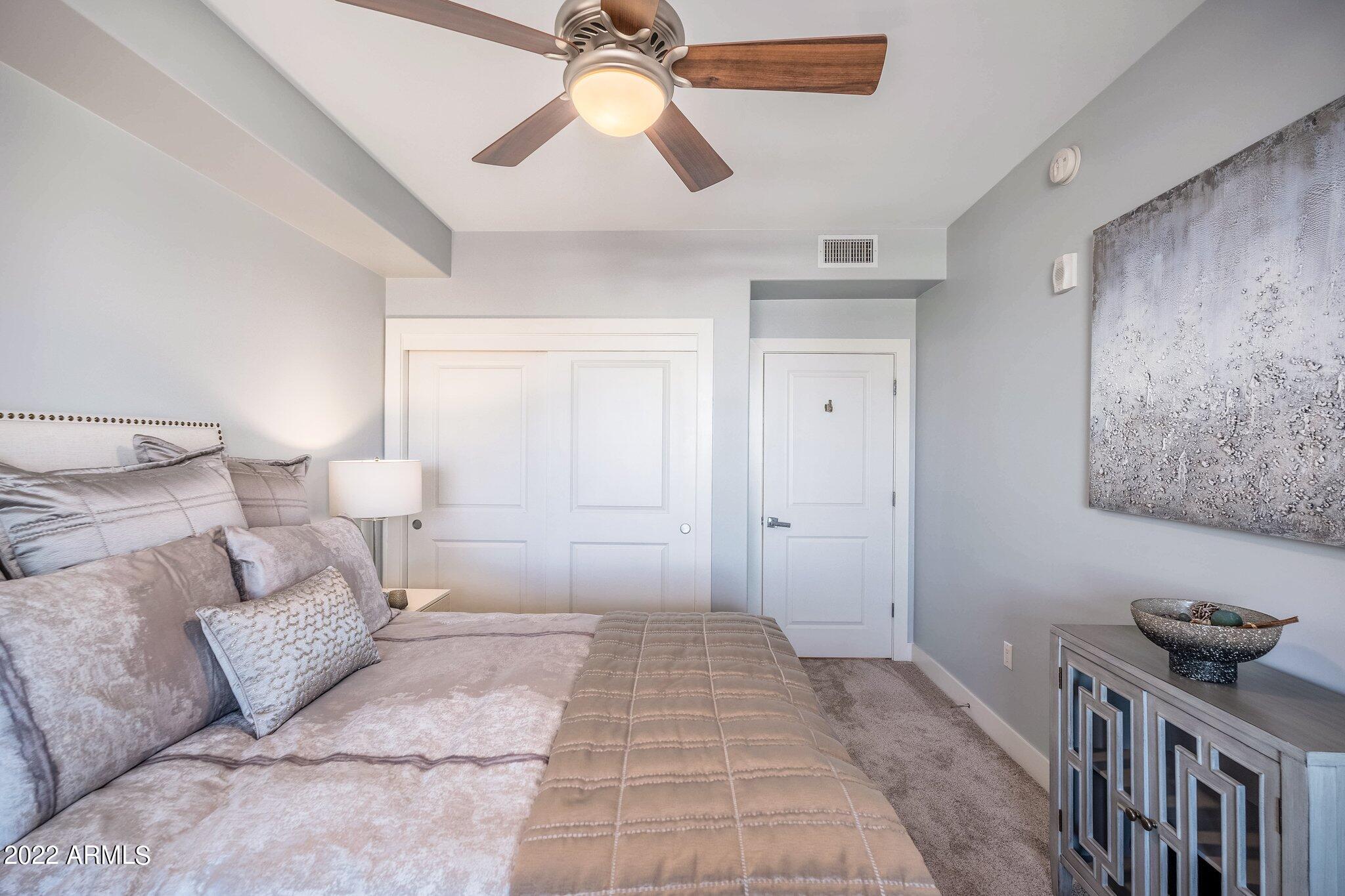 4805 N WOODMERE FAIRWAY -- # 2004