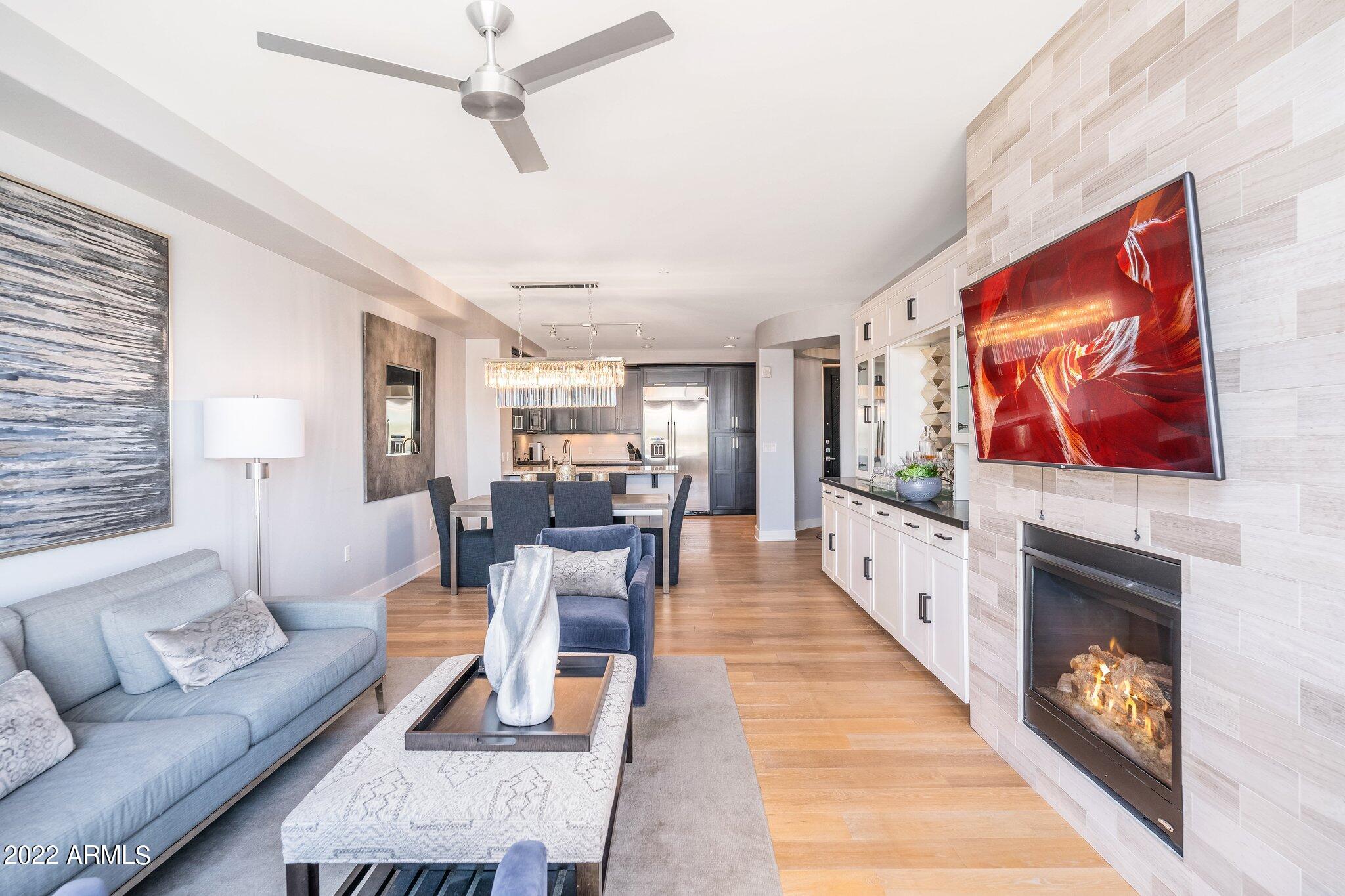 4805 N WOODMERE FAIRWAY -- # 2004