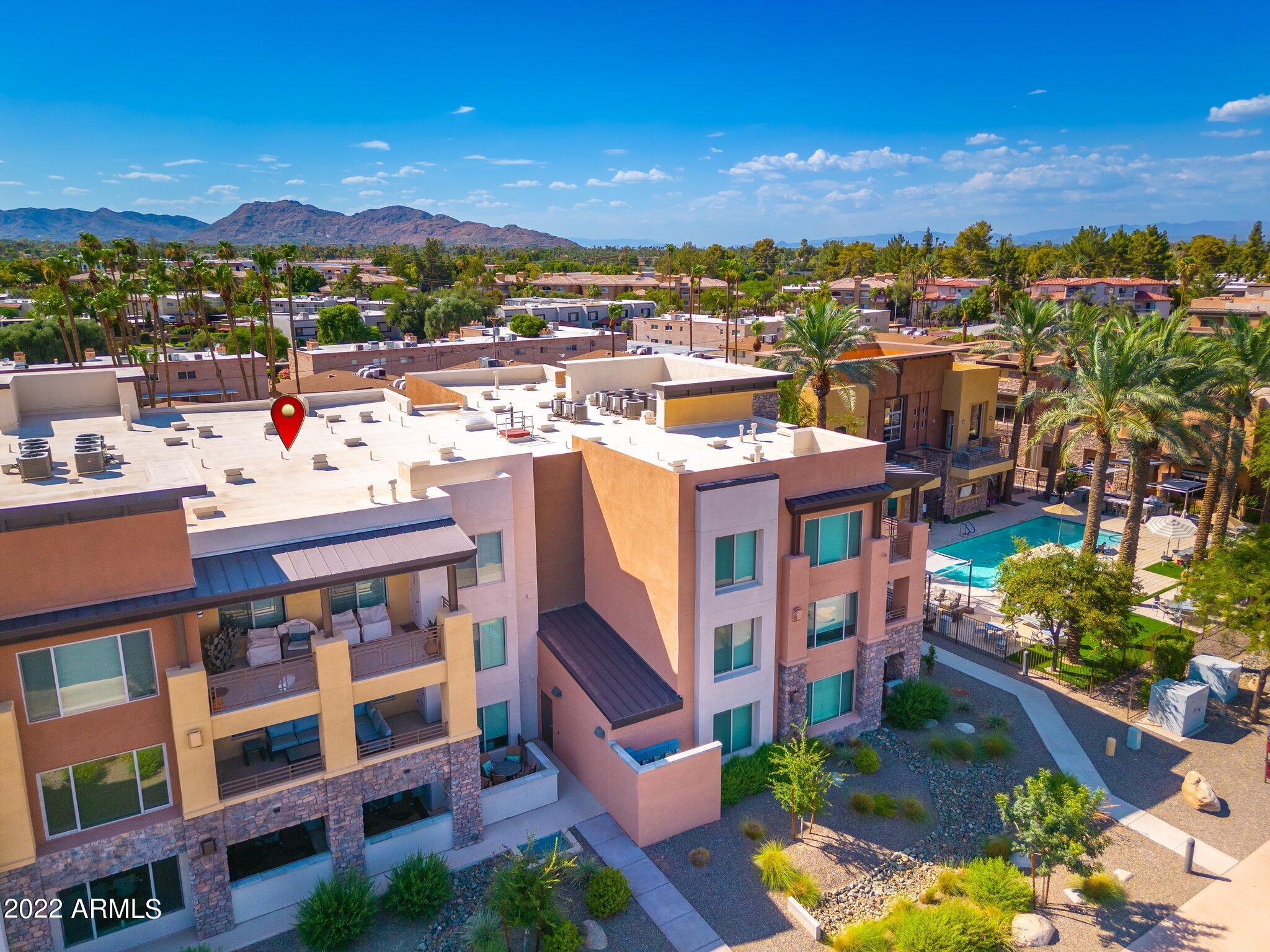 4805 N WOODMERE FAIRWAY -- # 2004