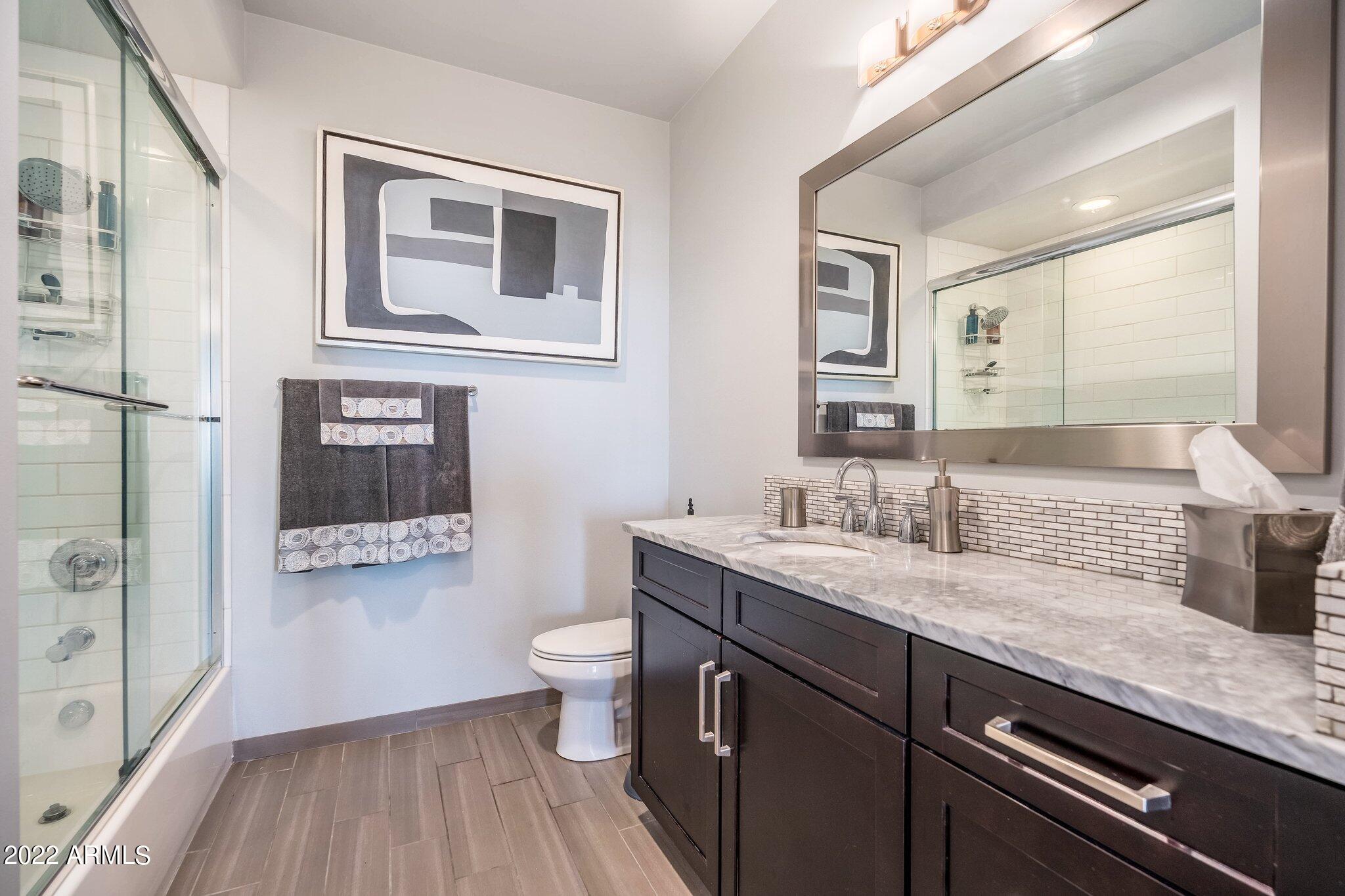 4805 N WOODMERE FAIRWAY -- # 2004