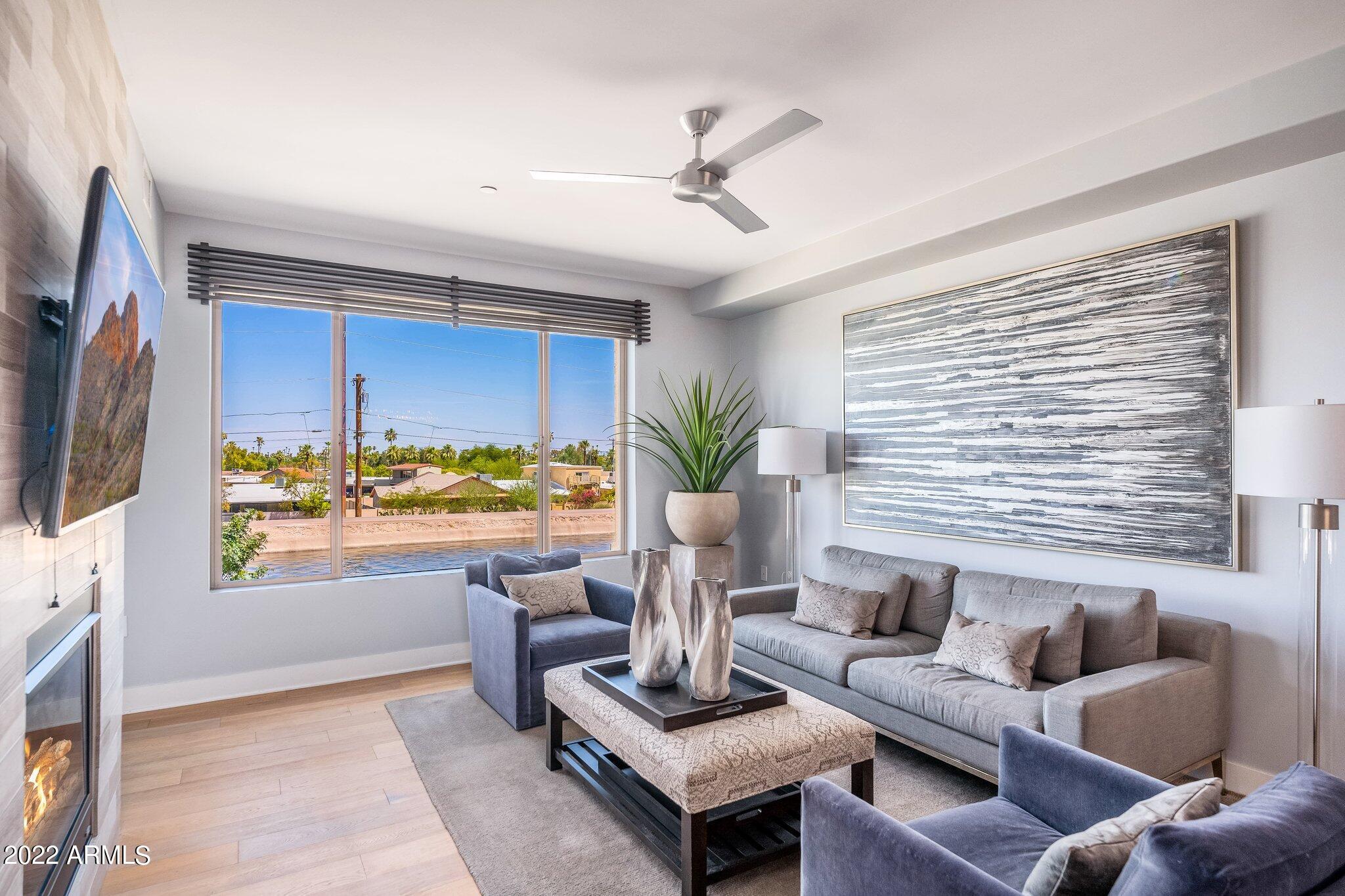 4805 N WOODMERE FAIRWAY -- # 2004