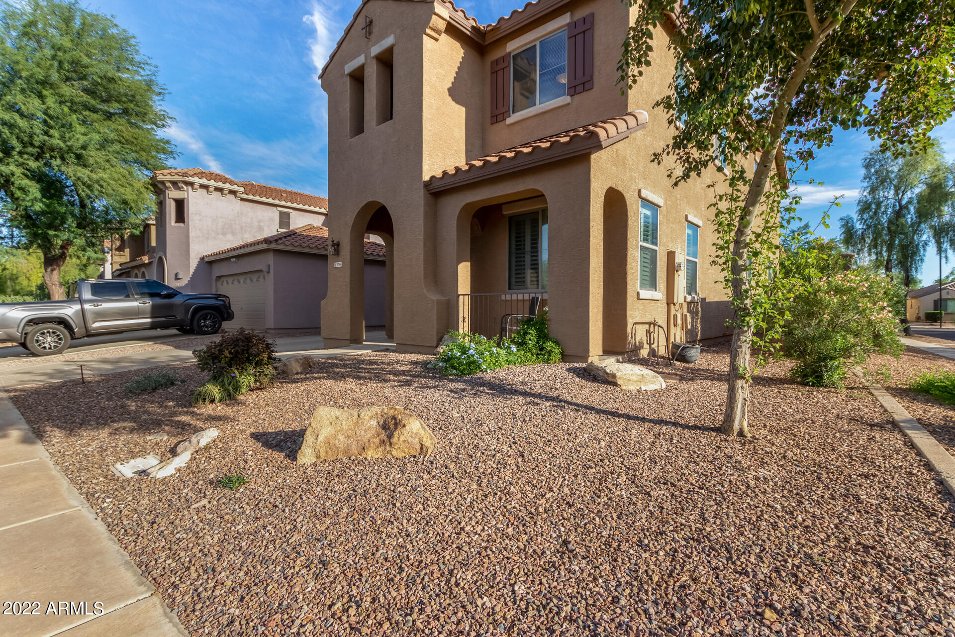 3729 E FLAMINGO Way