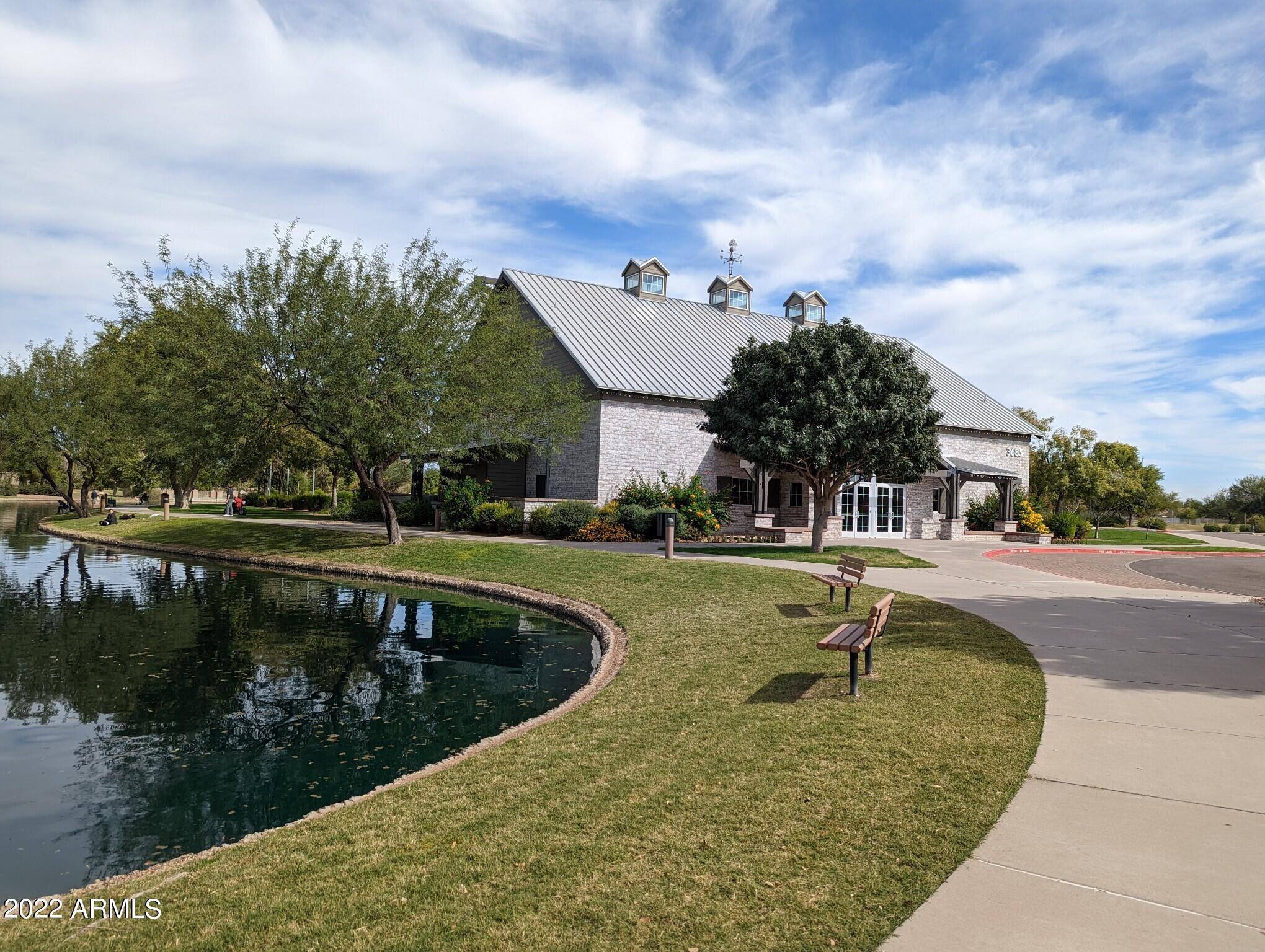 3729 E FLAMINGO Way