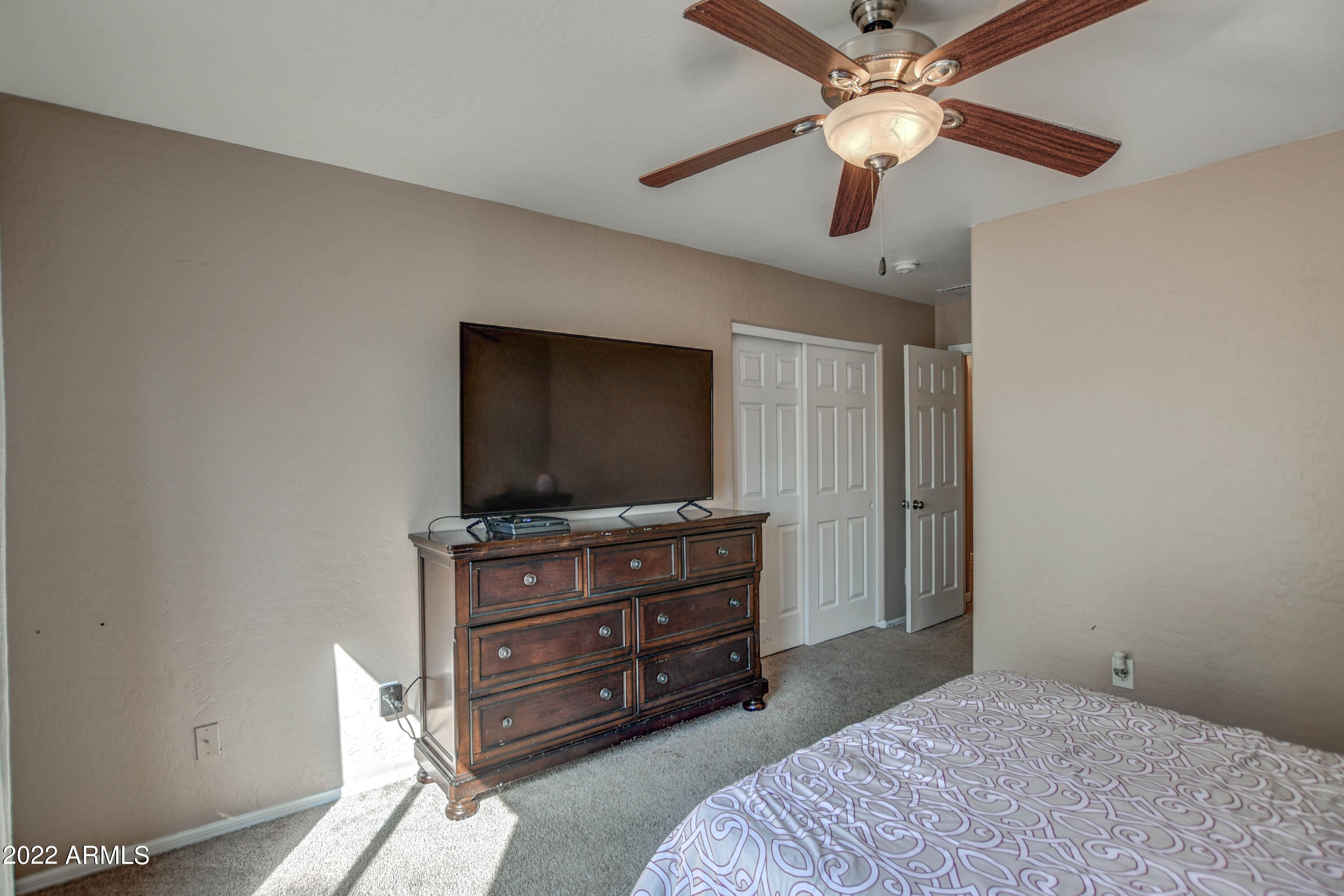 40654 N HIGH MEADOWS Drive