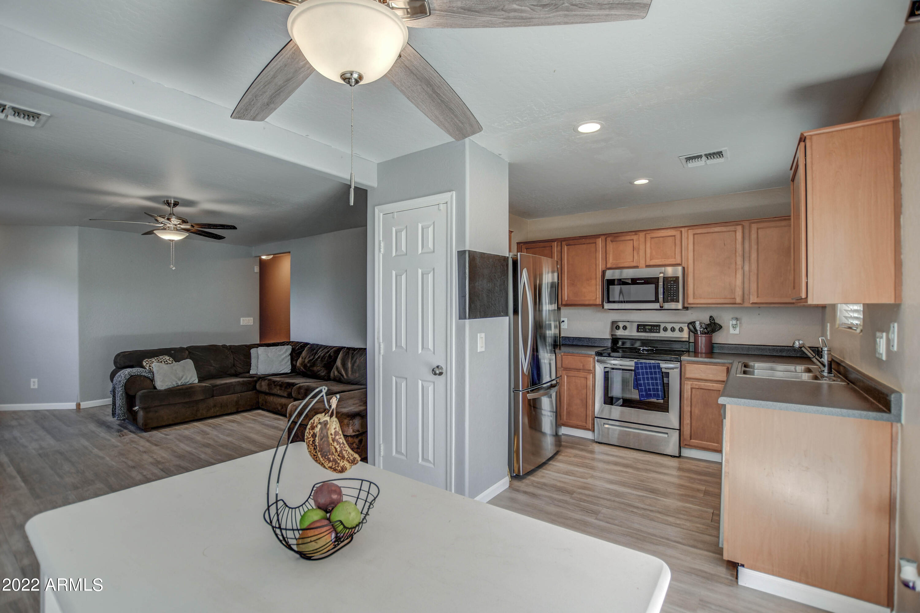40654 N HIGH MEADOWS Drive