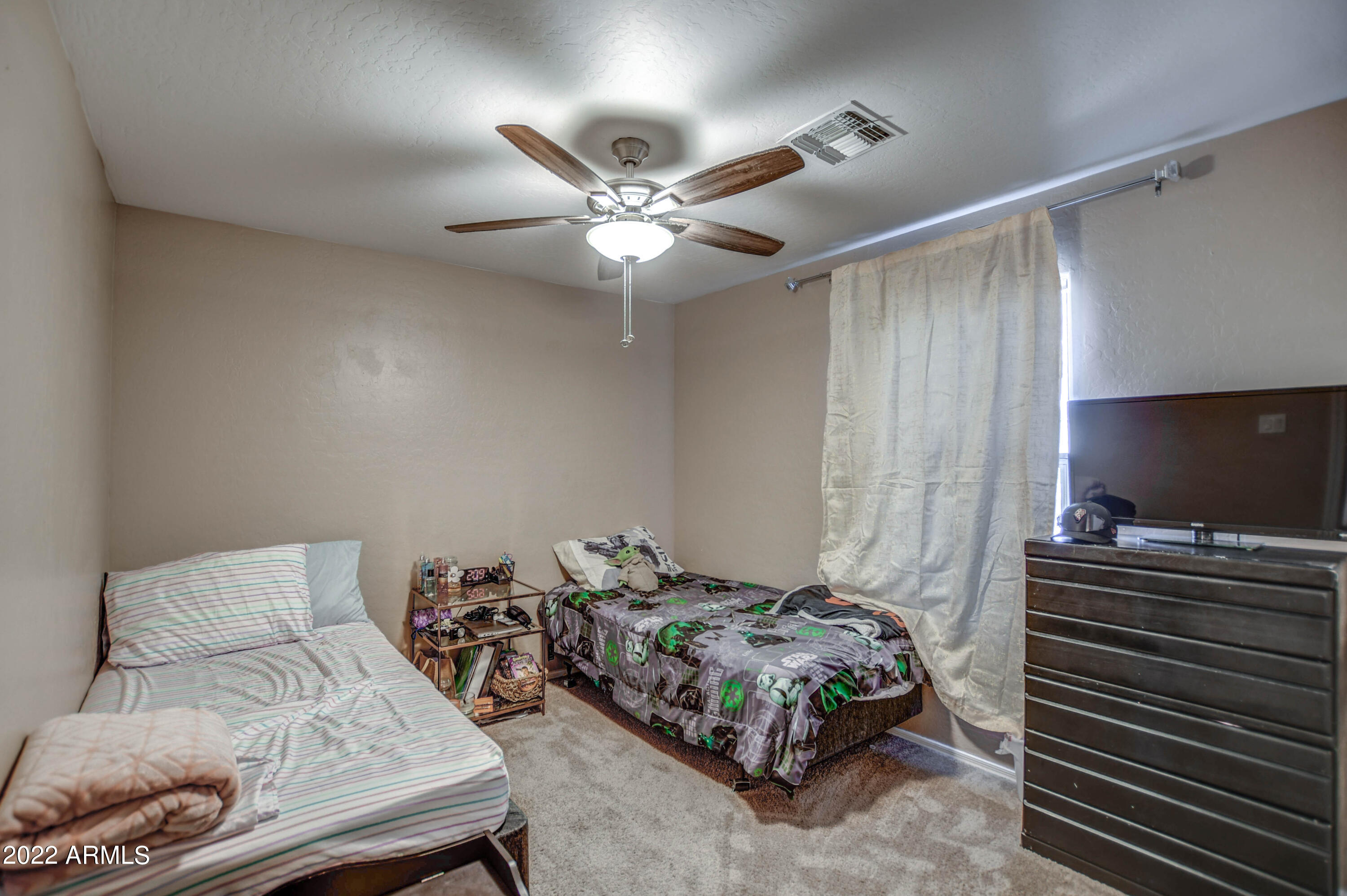 40654 N HIGH MEADOWS Drive