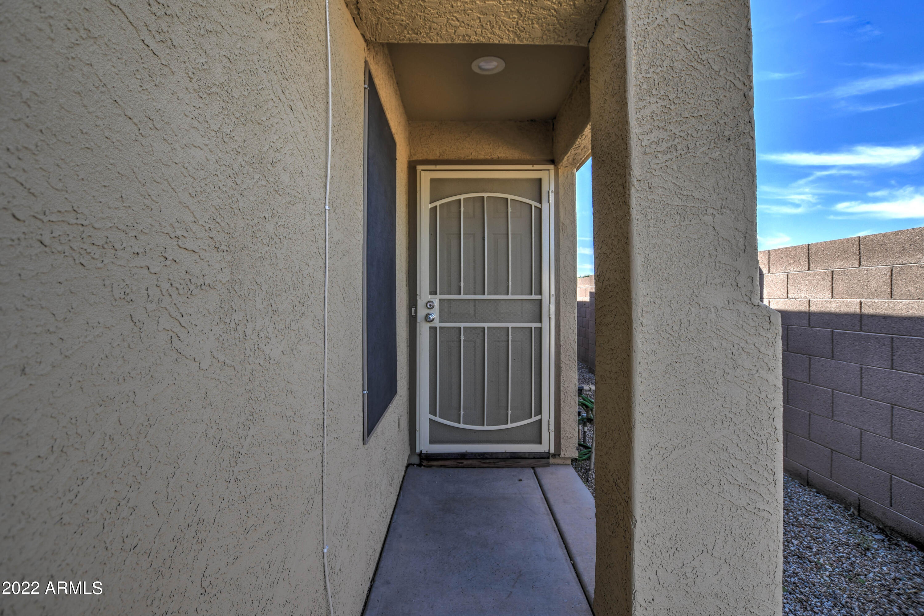 40654 N HIGH MEADOWS Drive