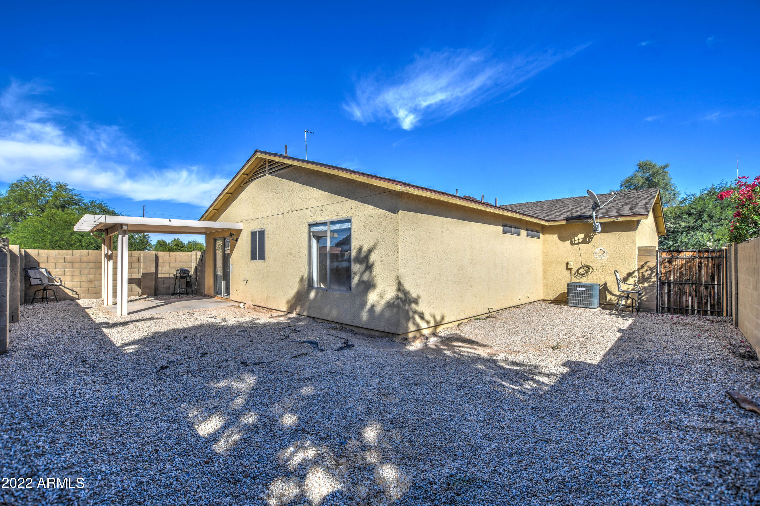 40654 N HIGH MEADOWS Drive