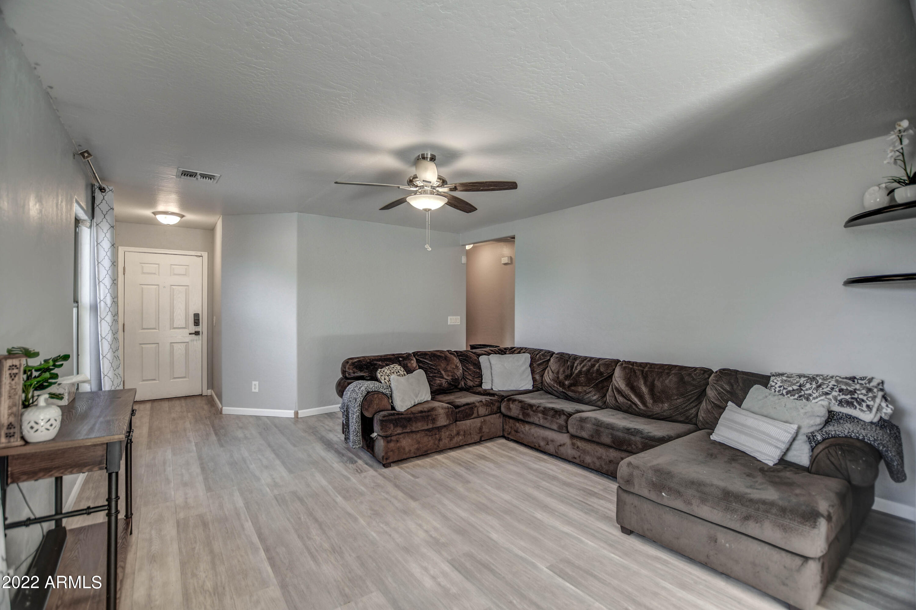 40654 N HIGH MEADOWS Drive
