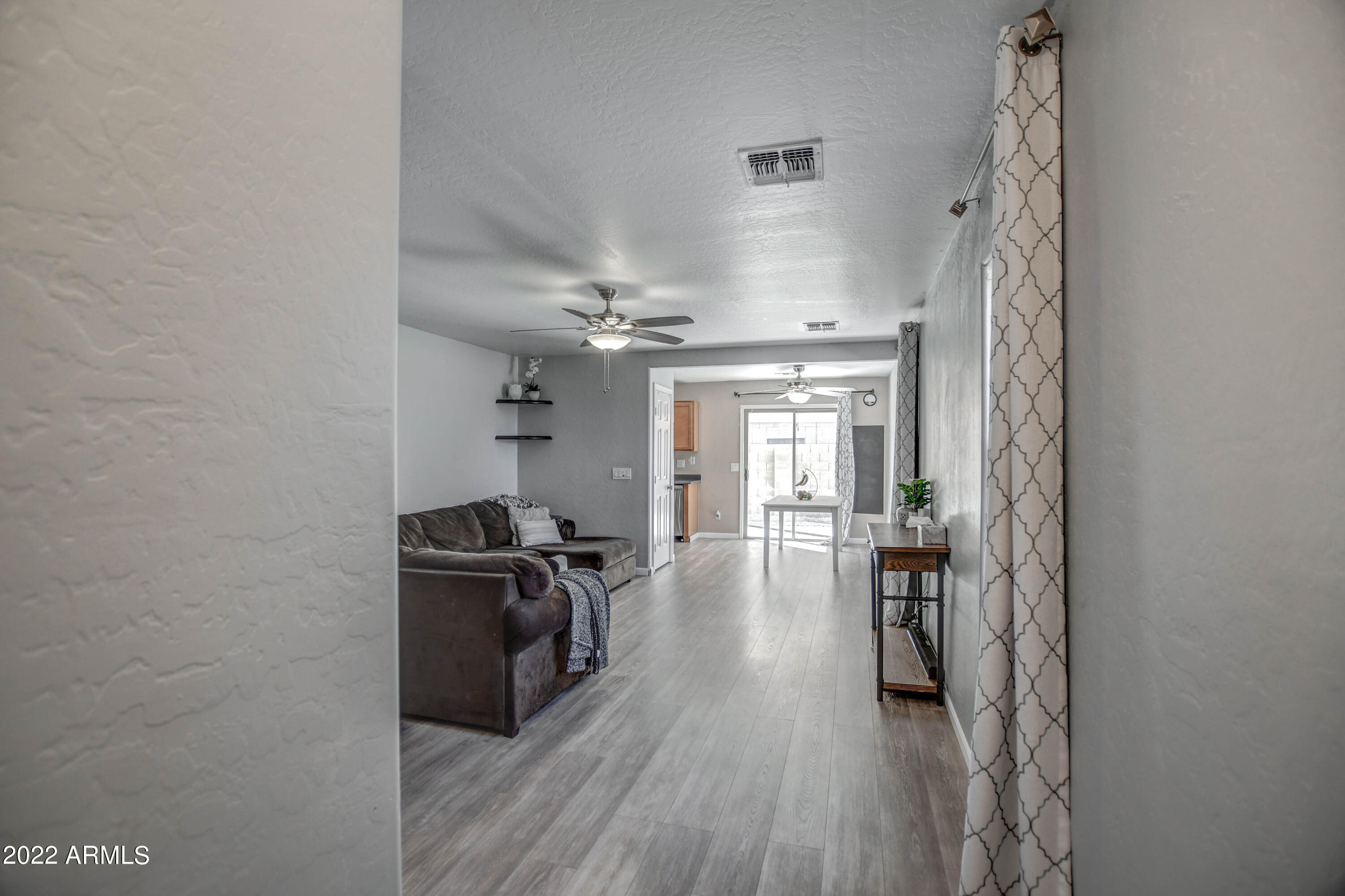 40654 N HIGH MEADOWS Drive