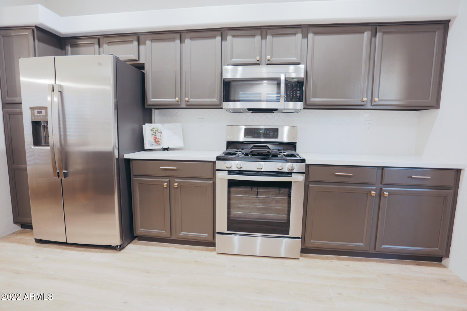 38065 N CAVE CREEK Road Unit: 3