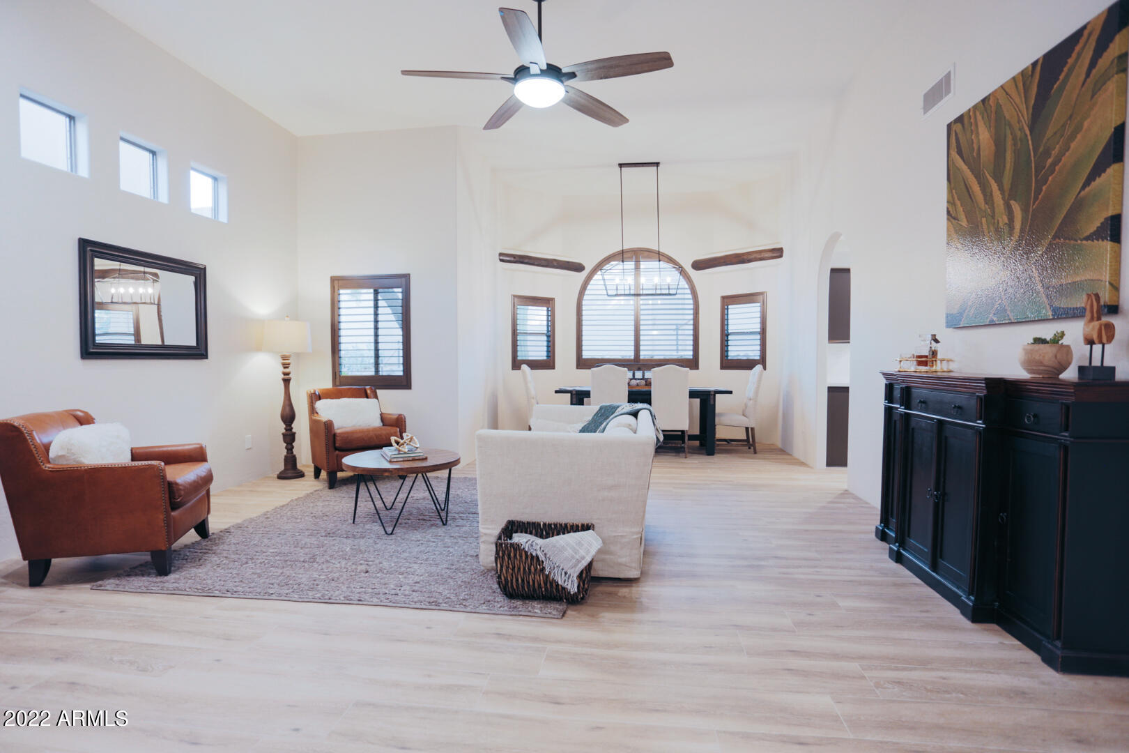 38065 N CAVE CREEK Road Unit: 3