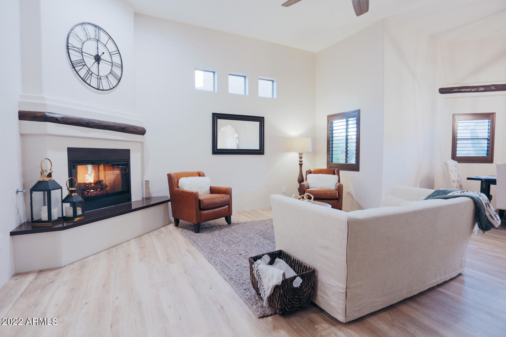38065 N CAVE CREEK Road Unit: 3