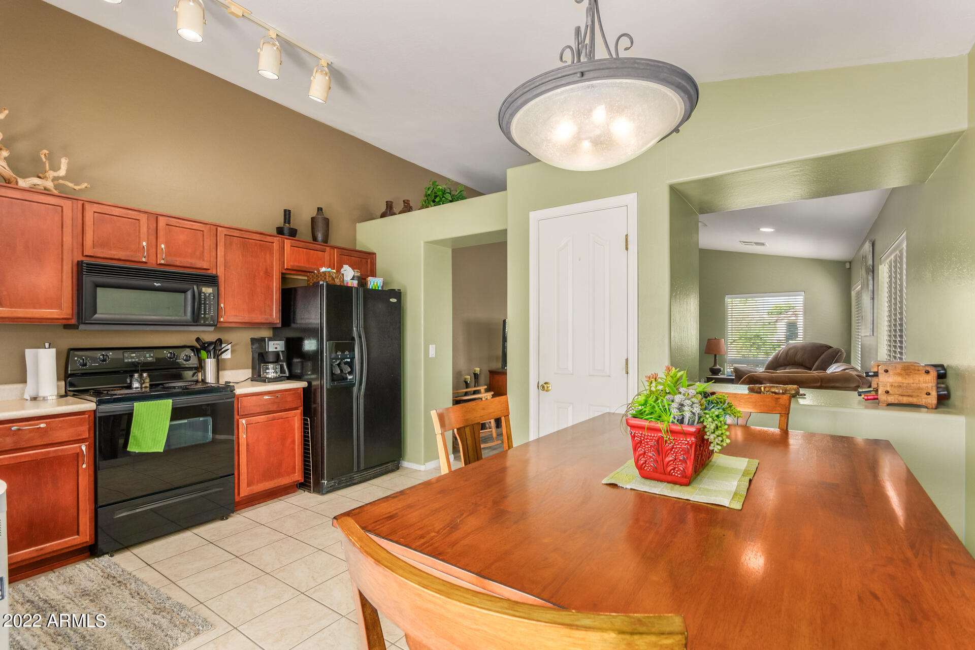 23369 W TWILIGHT Trail