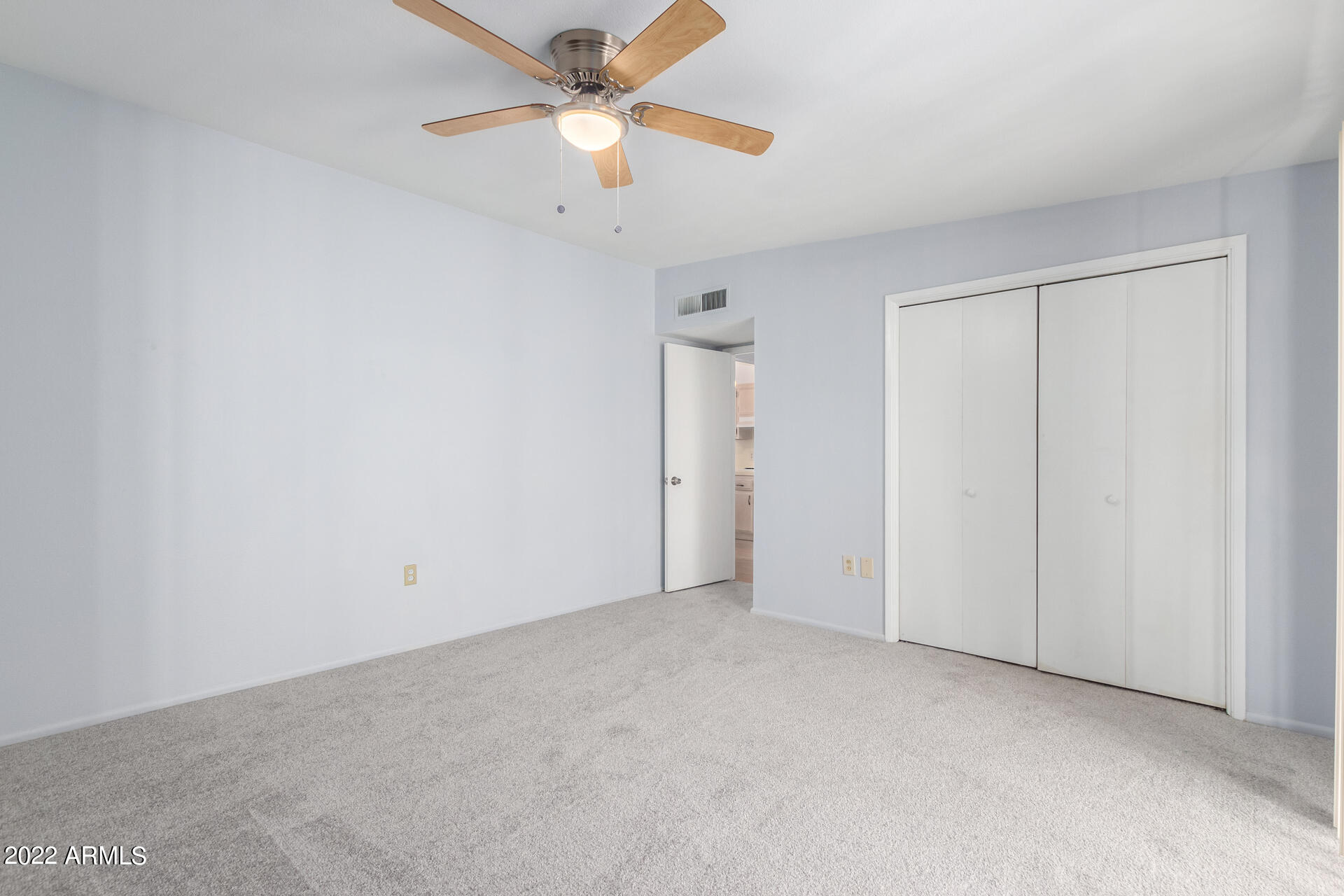 10435 W PEORIA Avenue
