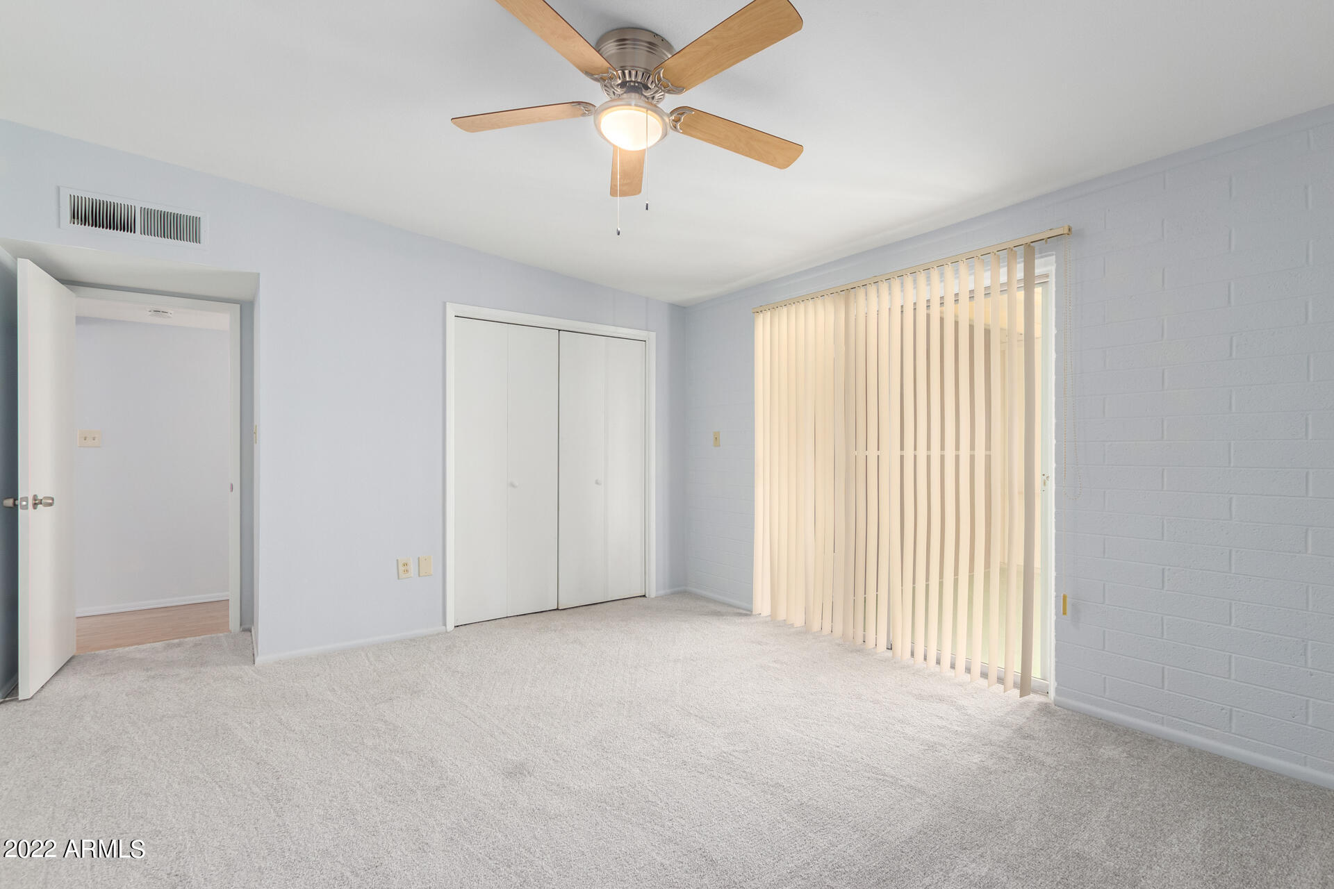 10435 W PEORIA Avenue