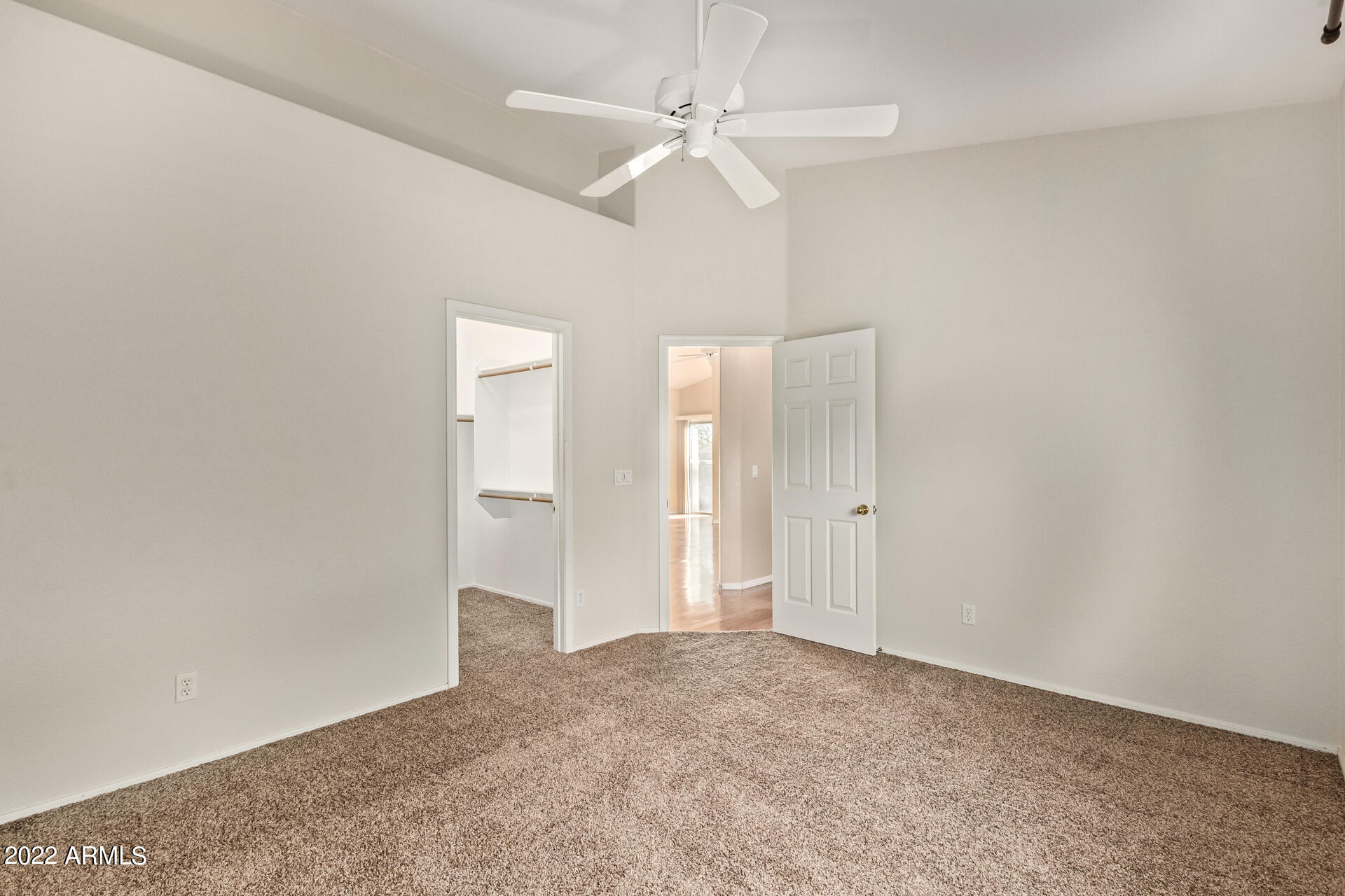 3459 W WEBSTER Court