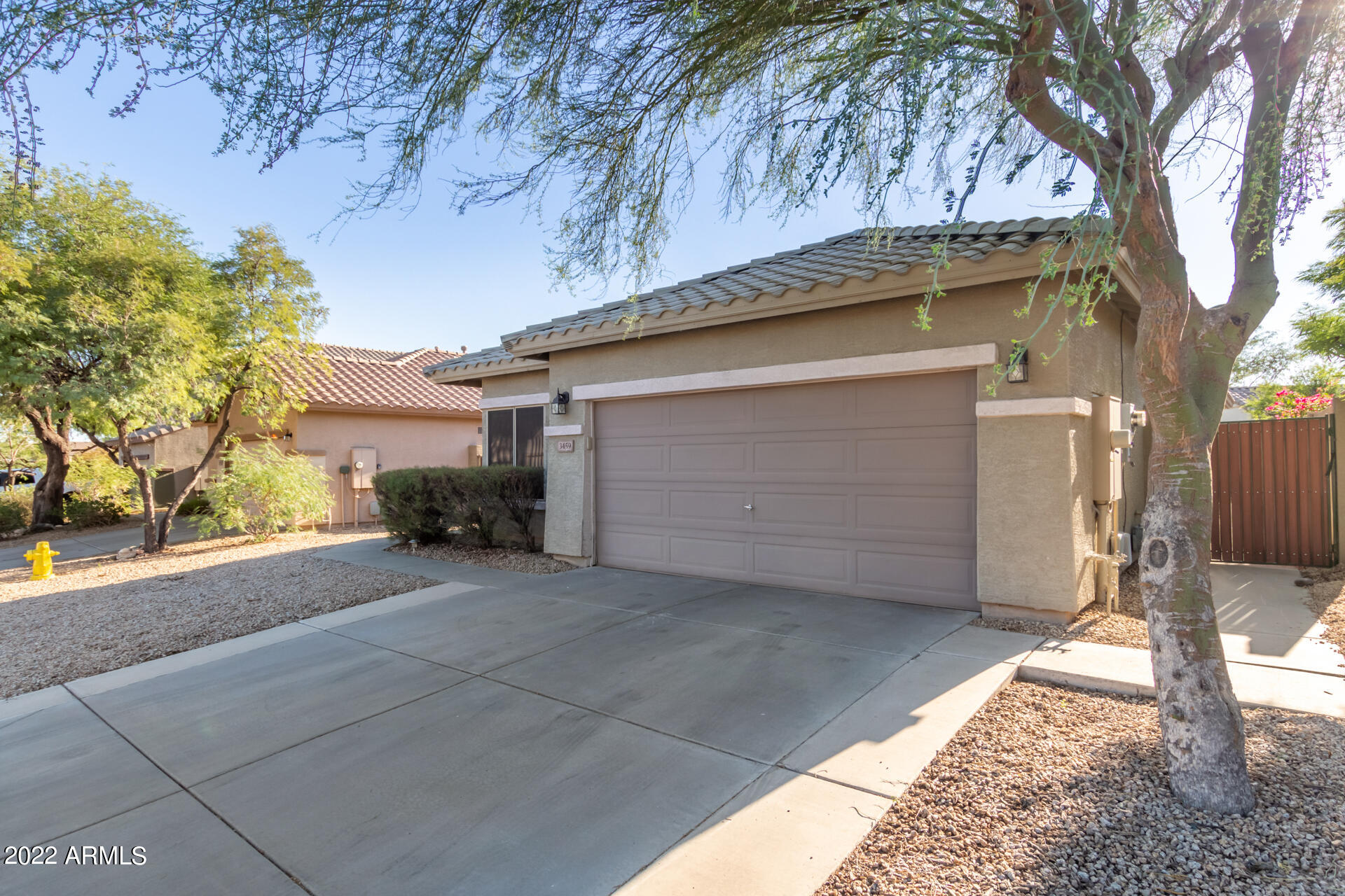 3459 W WEBSTER Court