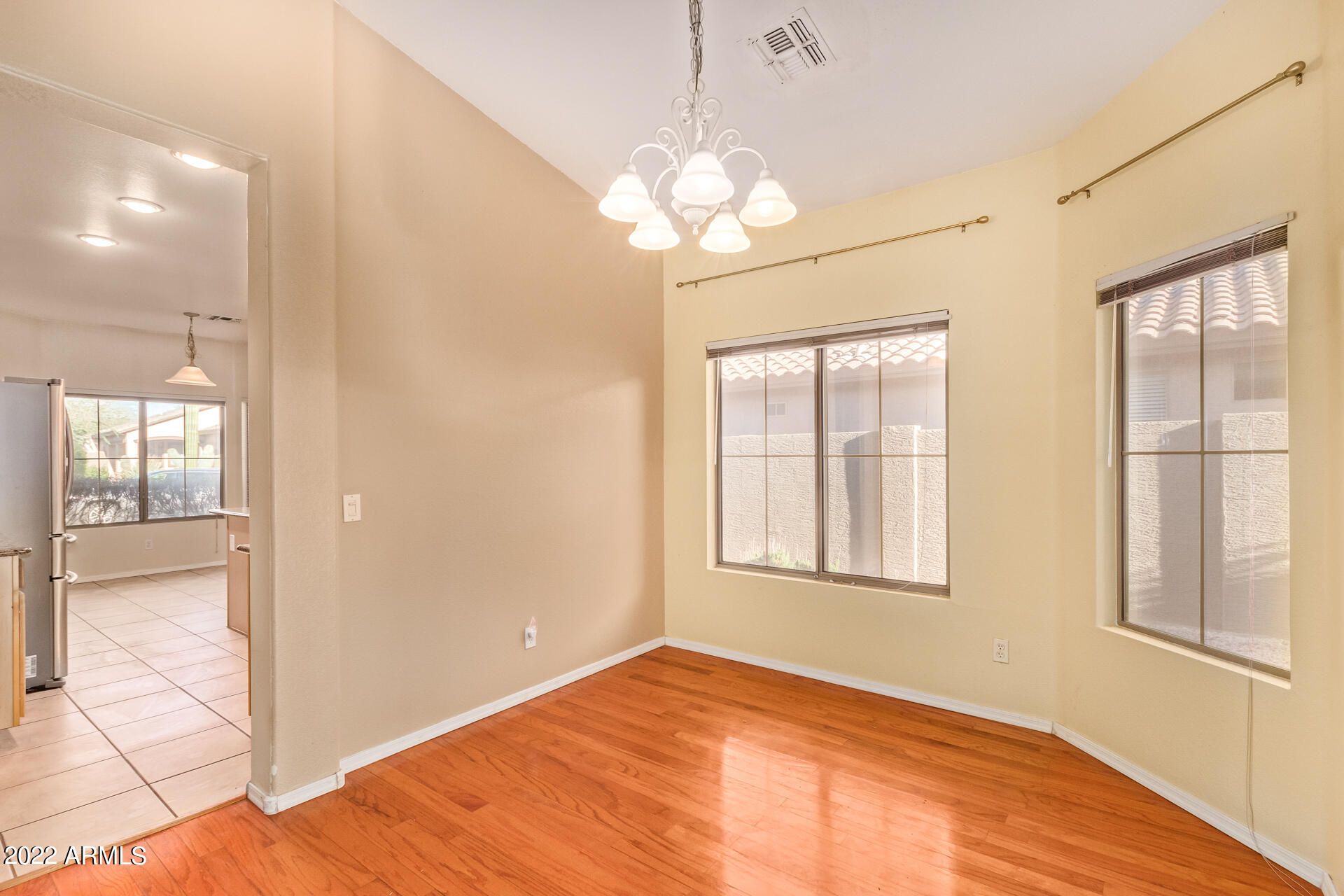 3459 W WEBSTER Court
