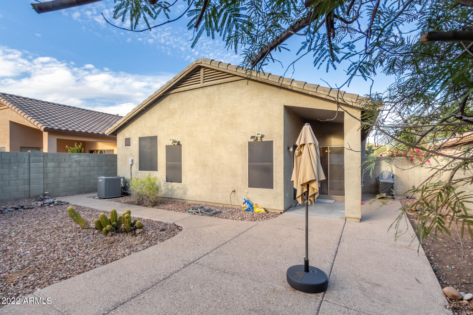 3459 W WEBSTER Court